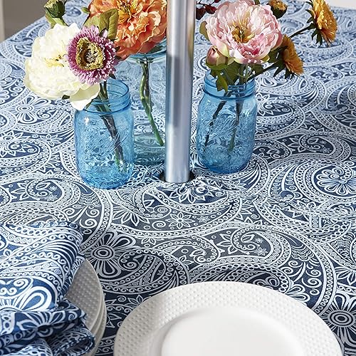 Miniatura 3 de DII Colección de mesa para exteriores, resistente a las manchas y al agua, 60" redonda con cremallera, cachemira azul