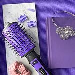 The Knot Dr. pour Conair BC116C Démêlant chaud Air Brosse, Styler humide/sec, Brosse à sécheuse en rose, Brossez 3 Réglages de chauffage, 1000 Watts, sec, de style et de volumisation