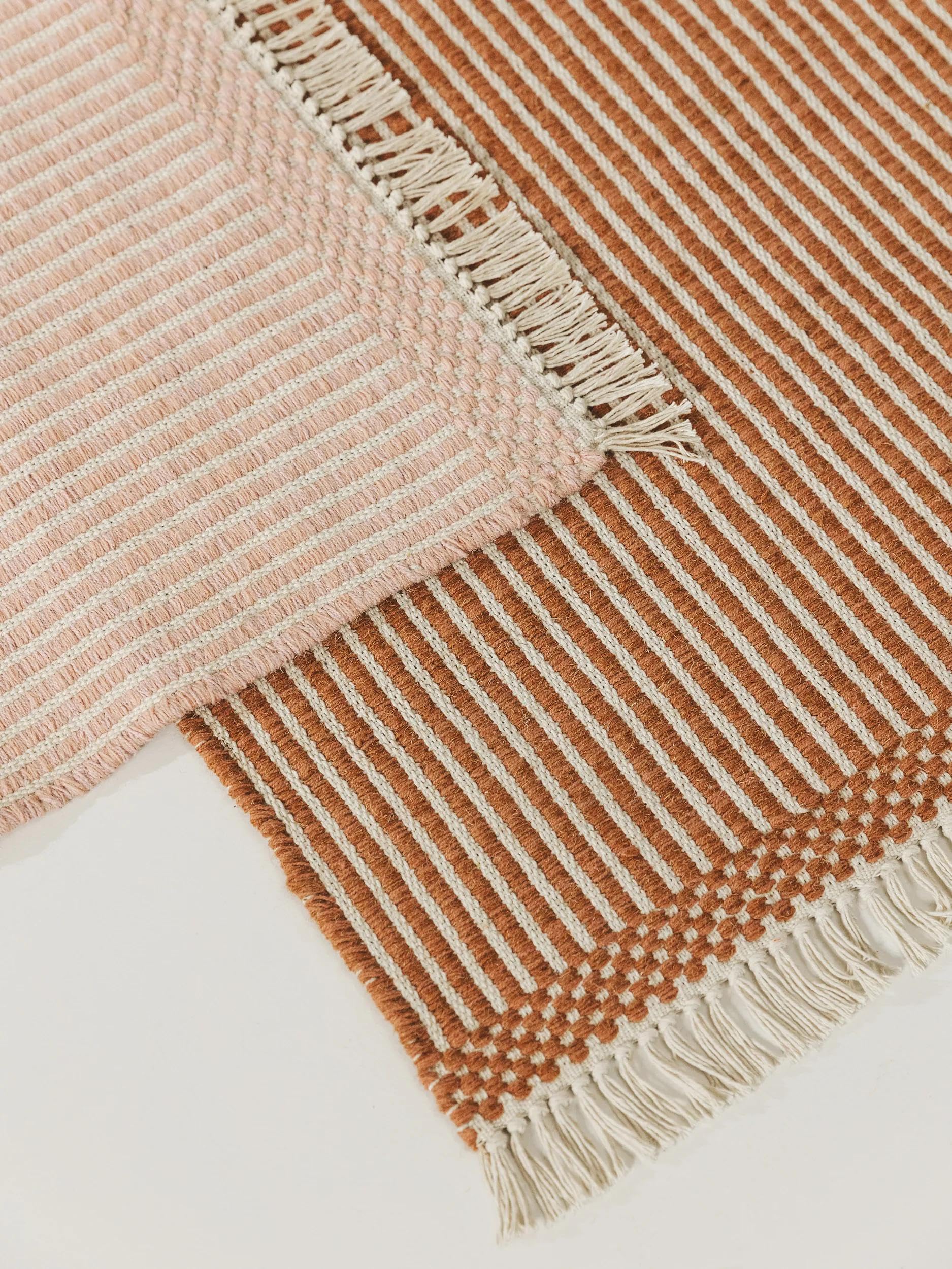 benuta lytte Bruno - Tappeto rettangolare per bambini, in cotone, facile da pulire, 90 x 130 cm, colore: Rosa