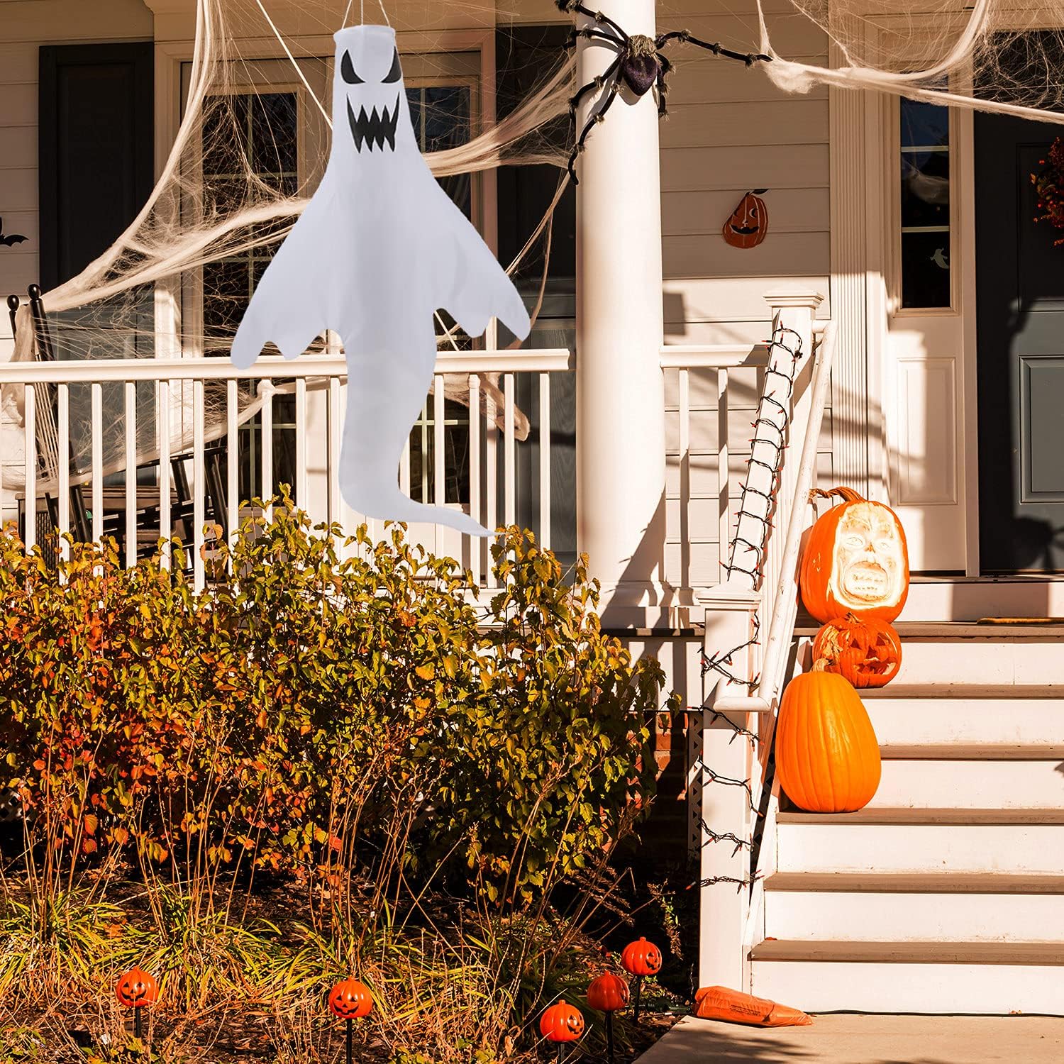 Halloween Ghost Shape Windsock Flag with Warm White LED Lights, Halloween Outdoor Hanging Decor for Yard Garden Patio Pathway Party Decoration