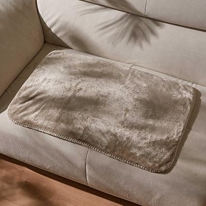 Review Kritter Planet Waterproof Small Dog Blanket, Soft Puppy Blanket,Washable Furniture Protector, Dog Blanket for Car,Reversible Sherpa Fleece Couch Cover for Small Pets