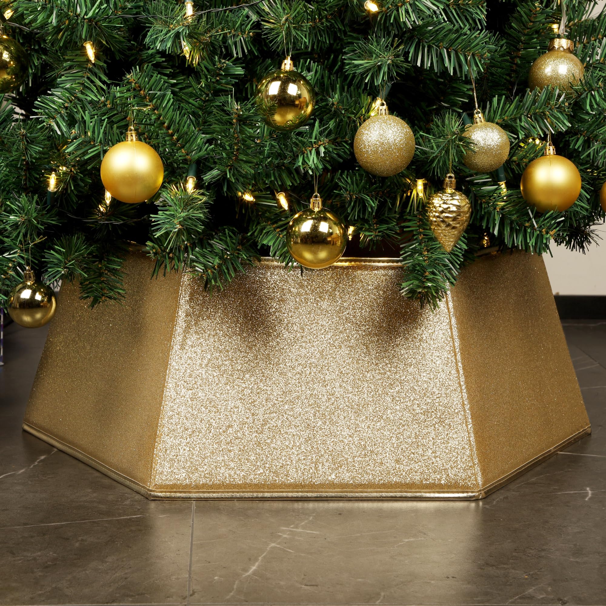 Collier de sapin de Noël en tissu hexagonal doré pailleté pour décorer le pied de l'arbre