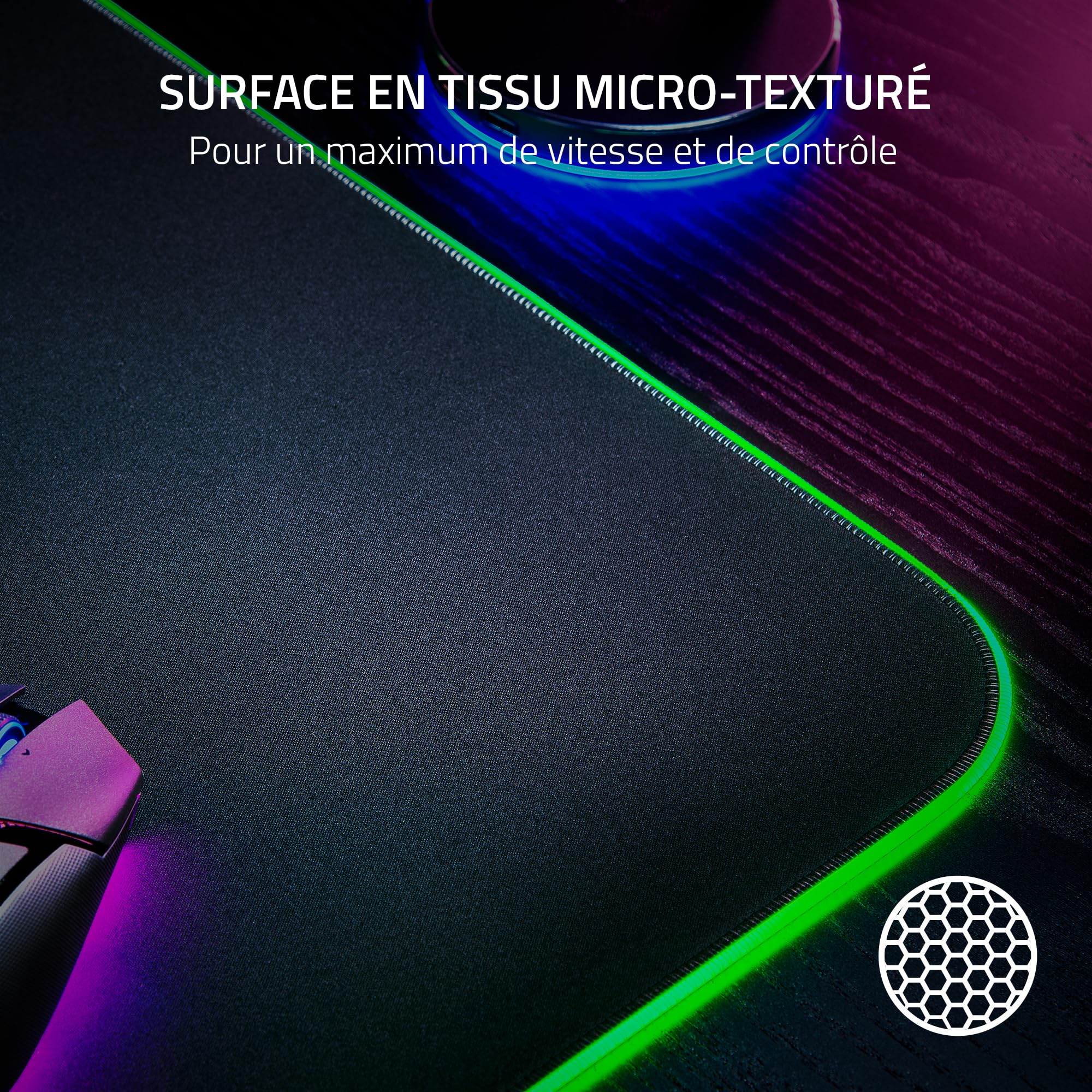 Razer Goliathus Chroma 3XL - Tapis de Souris Gaming Souple (Surface en Tissu microtexturé, Chroma RGB, optimisé pour Tous Les paramètres de sensibilité et Les capteurs) Noir