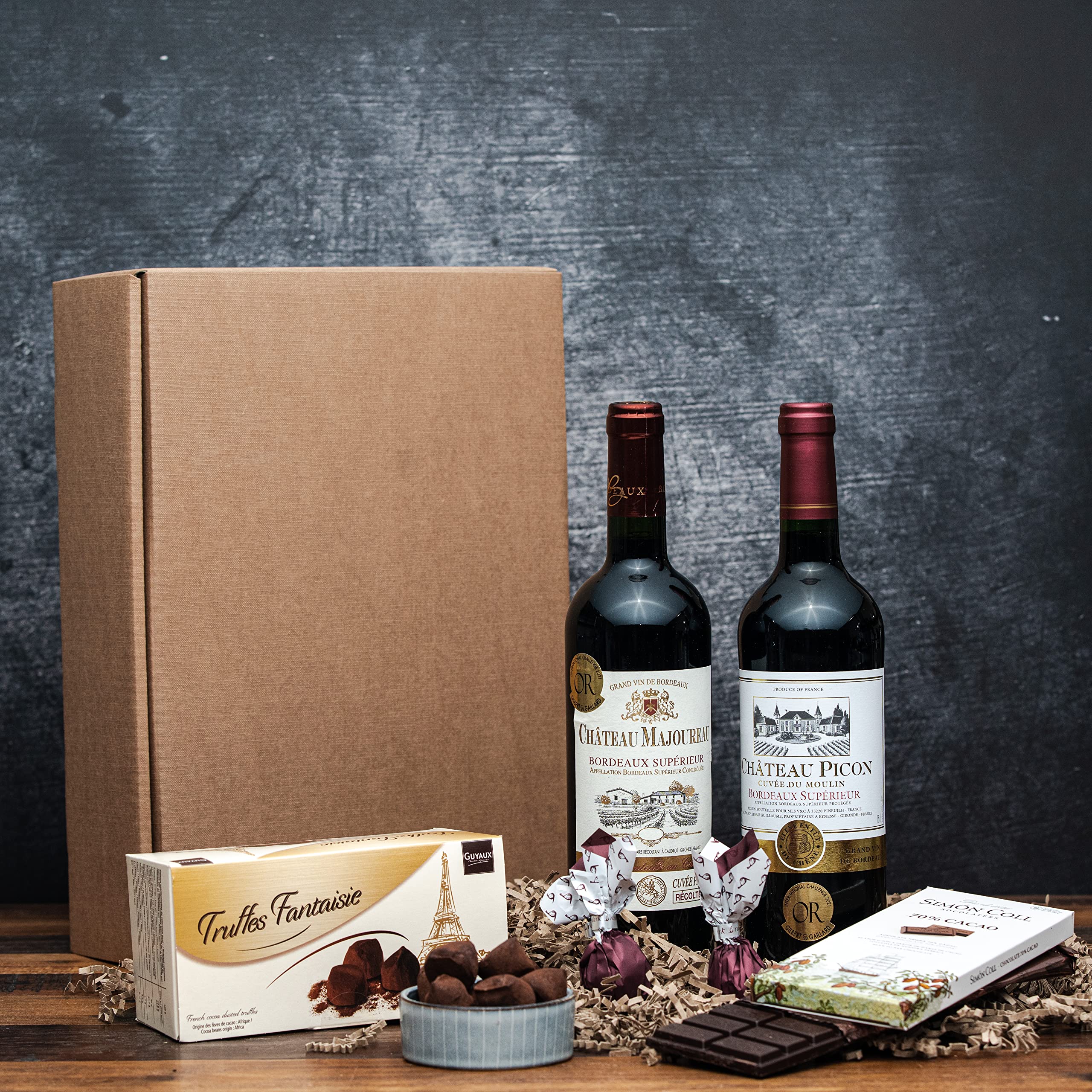Geschenkset französische Genüsse | mit französischem Rotwein (Bordeaux) trocken | Schokoladen-Trüffel | Zartbitterschokolade | 2 x Feigen in Schokolade | Präsentkorb für Männer und Frauen
