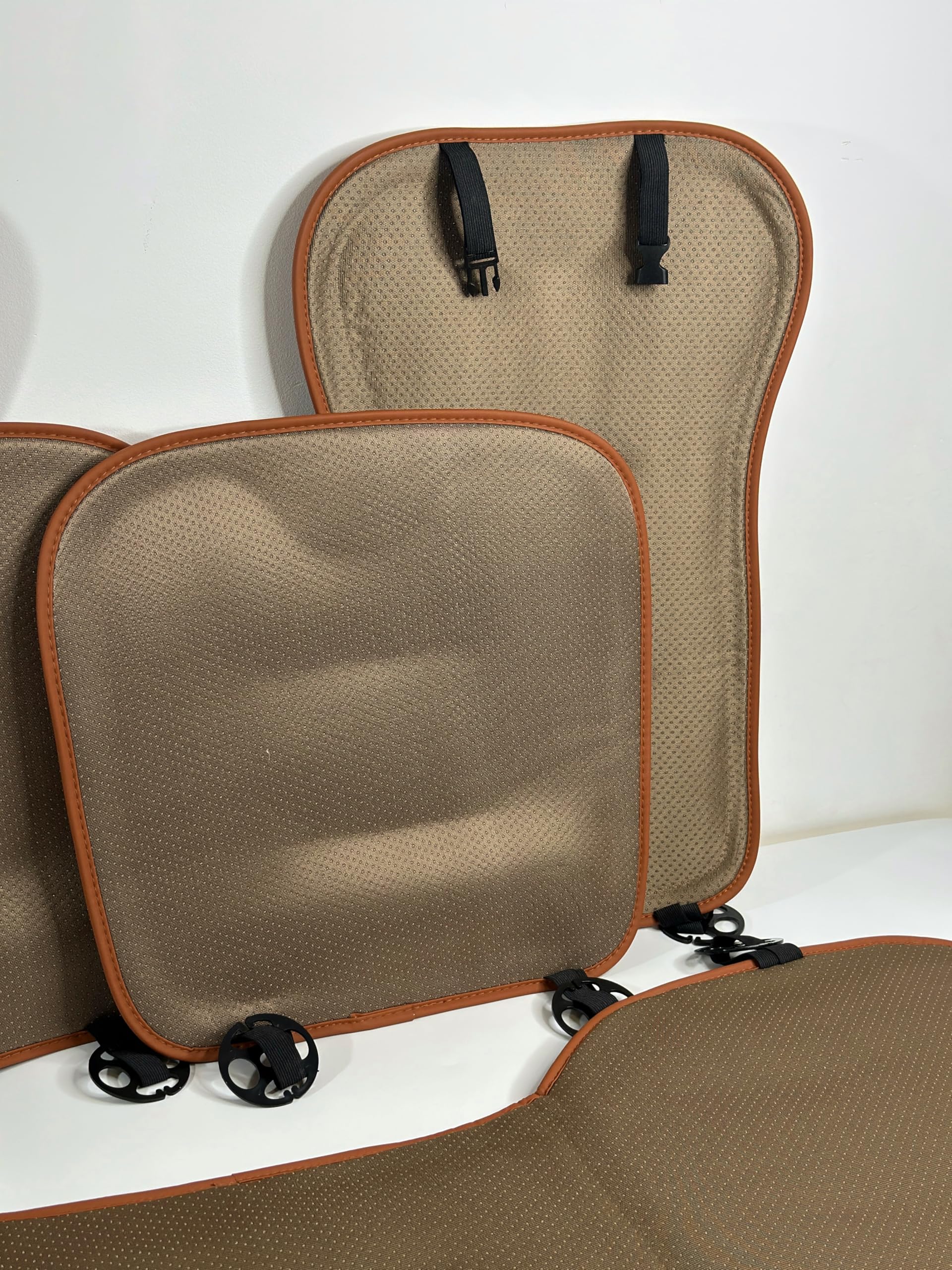 COMPLETO UNIVERSALE PER BMW Tappetini protettivi NUOVO DESIGN Coprisedili per auto qualsiasi modello, cuscino, protezione per sedile auto traspirante, articoli per auto, pelle PU. Colore marrone