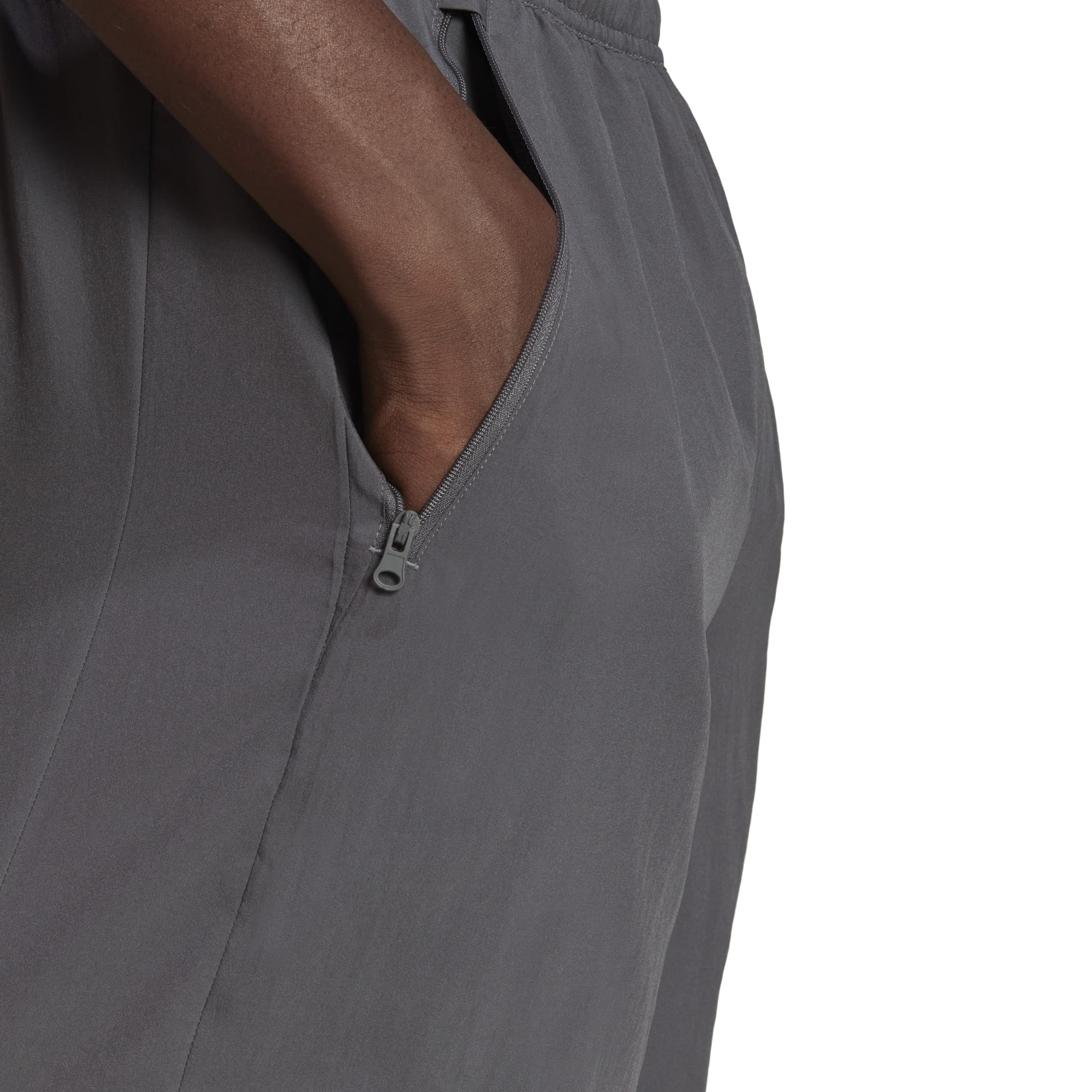 adidas Train Essentials Woven Training Shorts - Shorts Hombre