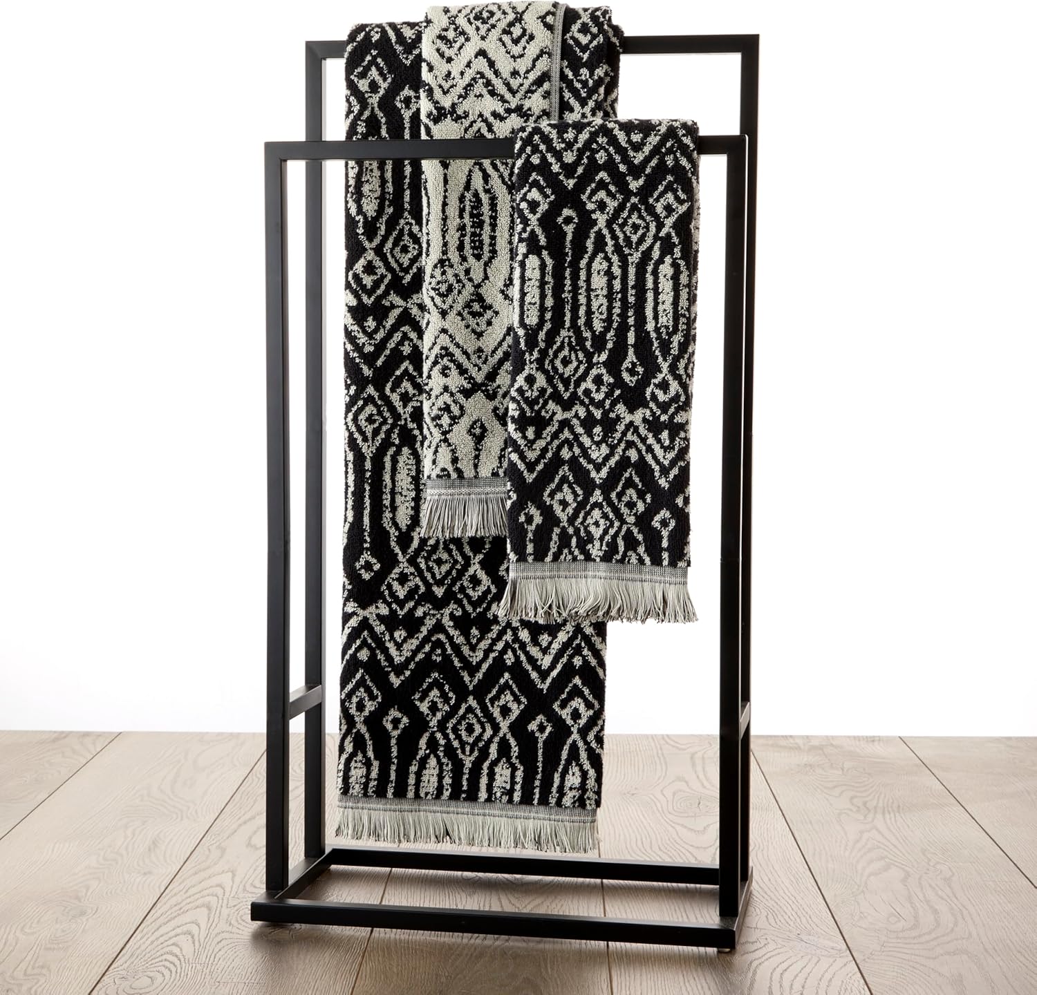 SKL Home Nador Jacquard Bath Towel, Black - Image 5