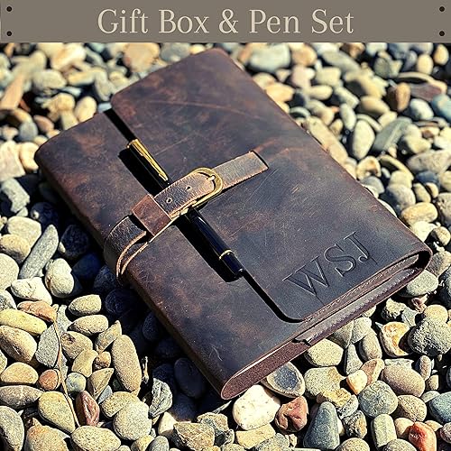 Juego de regalo de diario de cuero personalizado para hombres y mujeres, iniciales en cubierta de cuero de primera calidad, bolígrafo de metal,