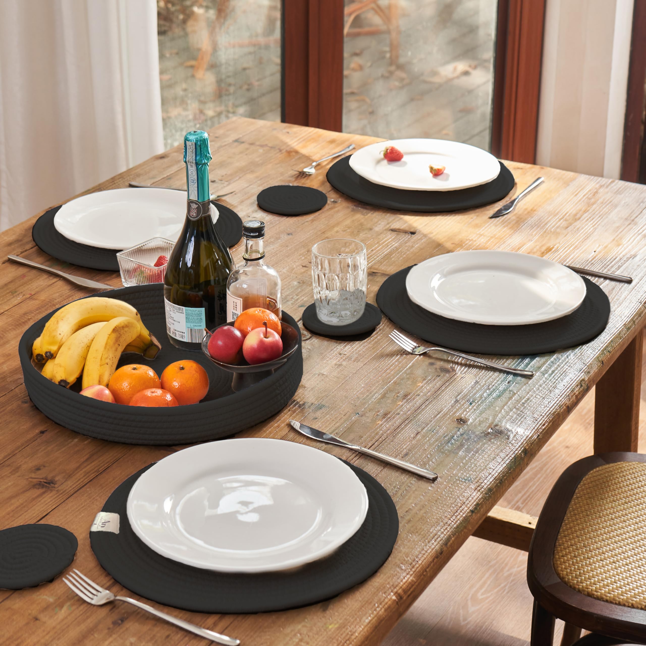 Gewebte runde Tischsets aus Baumwollseil, 4er-Set mit Halter & Untersetzern – 33 cm geflochtene Tischsets, rutschfest & hitzebeständig, Shabby Chic Farmhouse Tischdekor, Schwarz