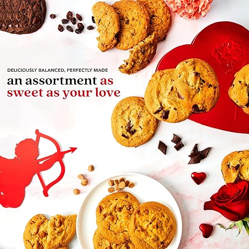 Miniatura 7 de Davids Cookies Regalo premium gourmet y recién horneado para el día de San Valentín surtido de galletas en una caja de regalo de lata de amor para