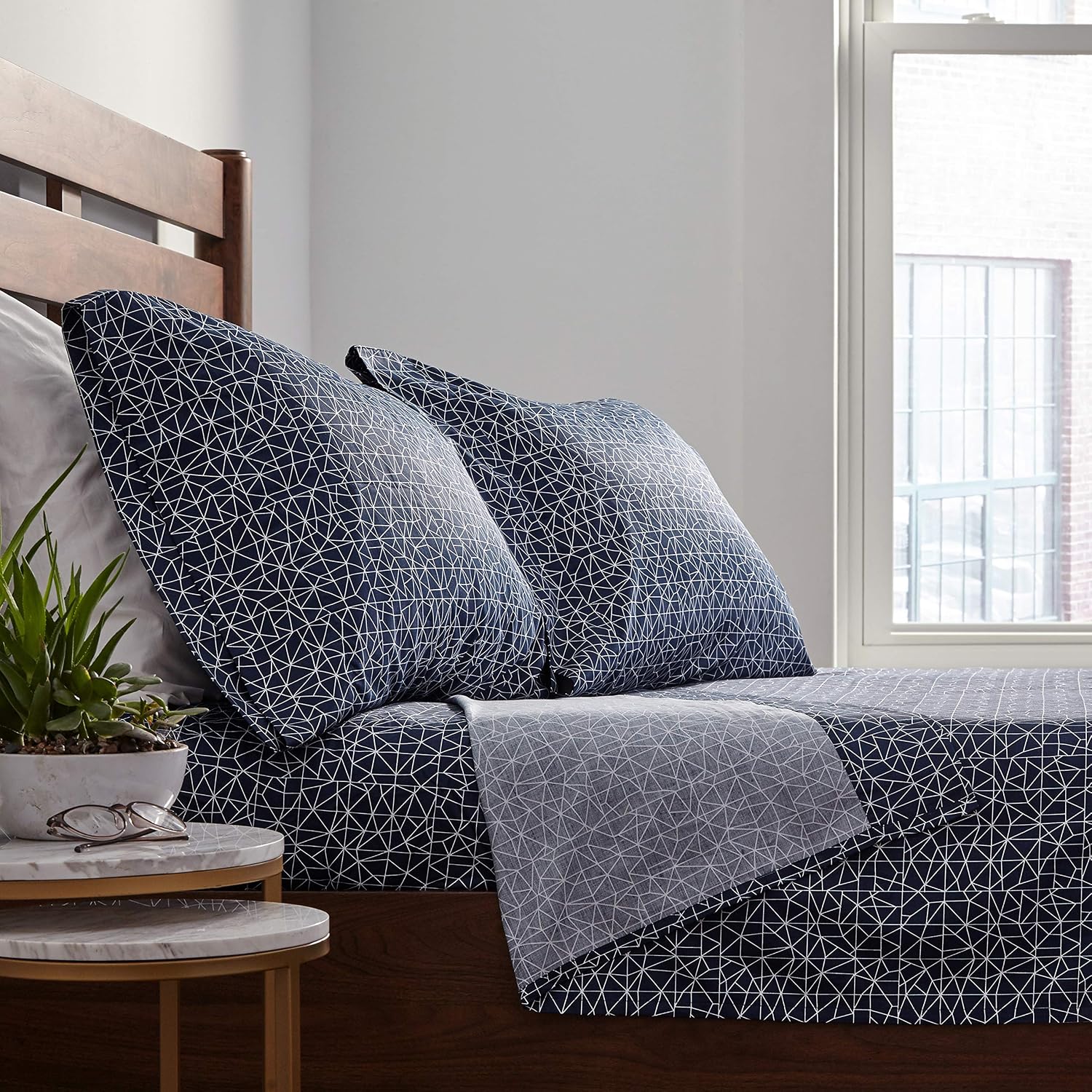 Amazon Brand – Rivet Spectrum 100% Sateen Cotton Bed Sheet Set, Easy Care, King, Denim Blue
