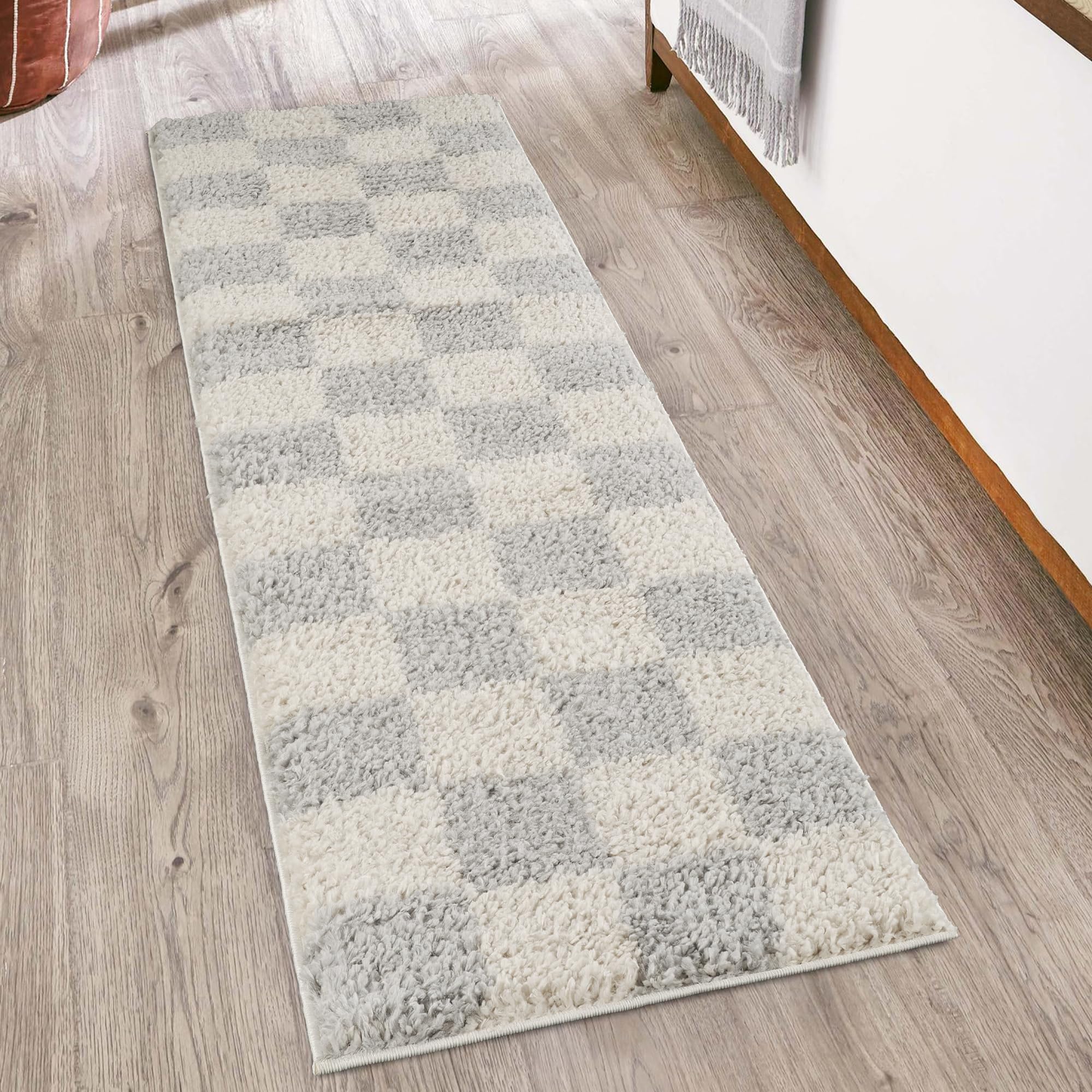 Desire Rugs Chester Shaggy Chequered Grey Rug 60 X 220Cm