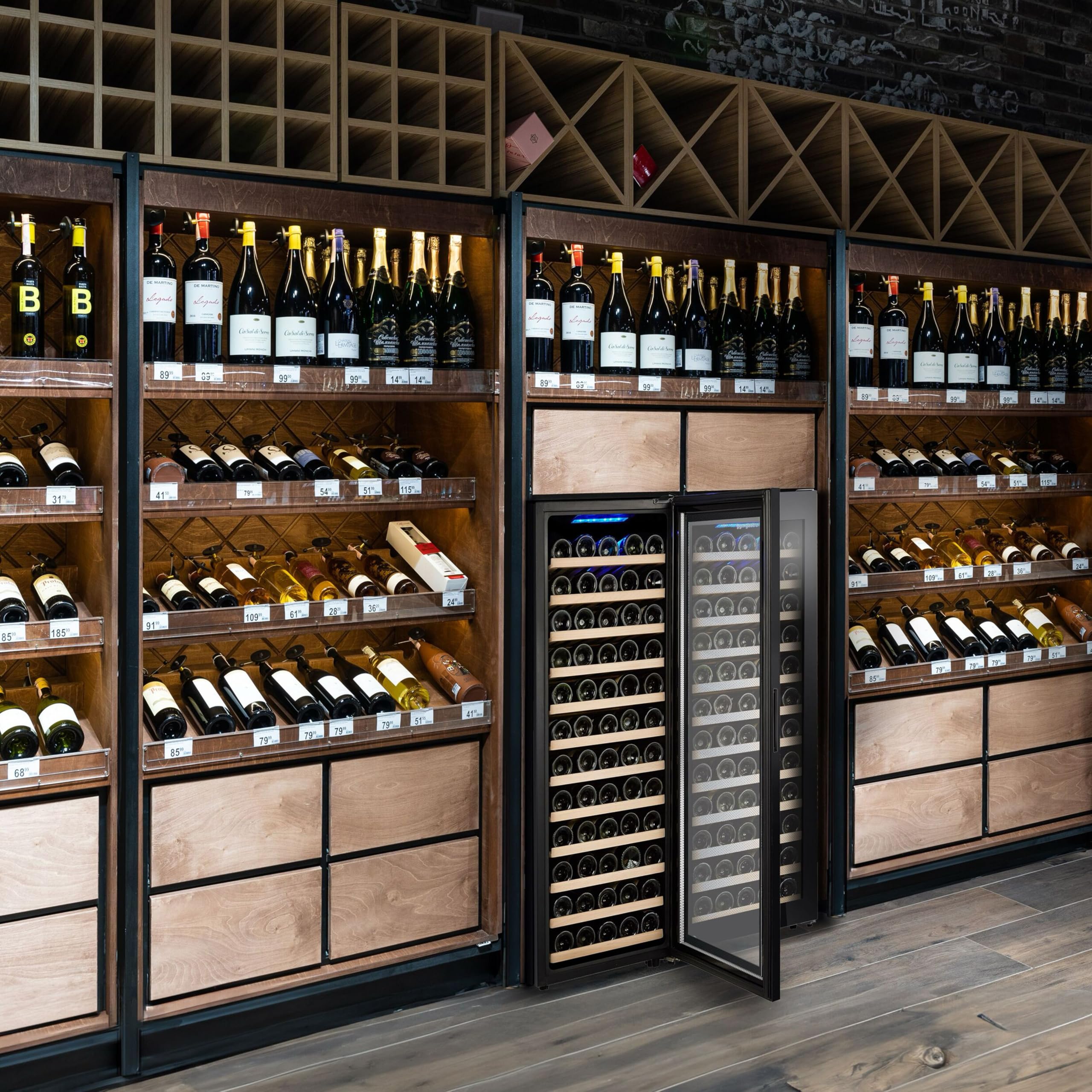 GGM Gastro WKM200S-1N Weinkühlschrank 200 Liter 1 Klimazone max. 80 Flaschen