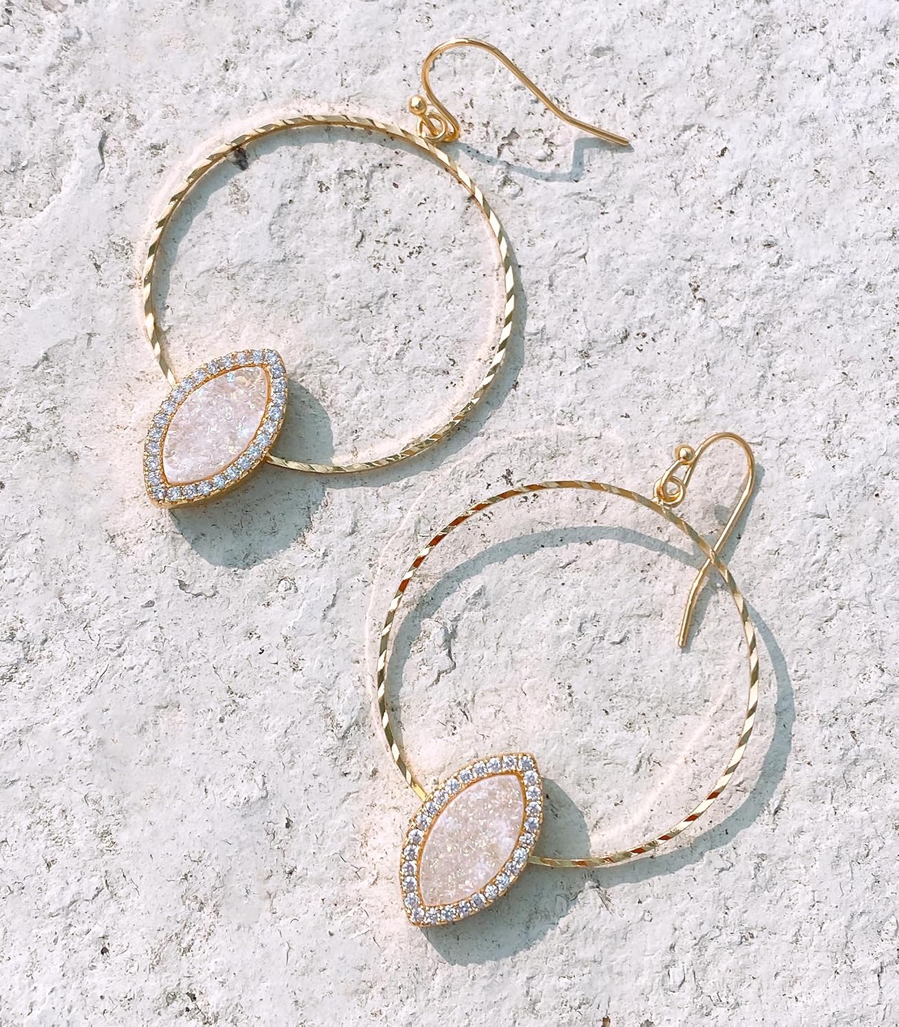 OZEL - Druzy Drop and Dangle Earrings for Women - Iridescent Drusy and Cubic Zirconia, 14K Gold-Plated Delicate Fashion Jewelry_3M3363