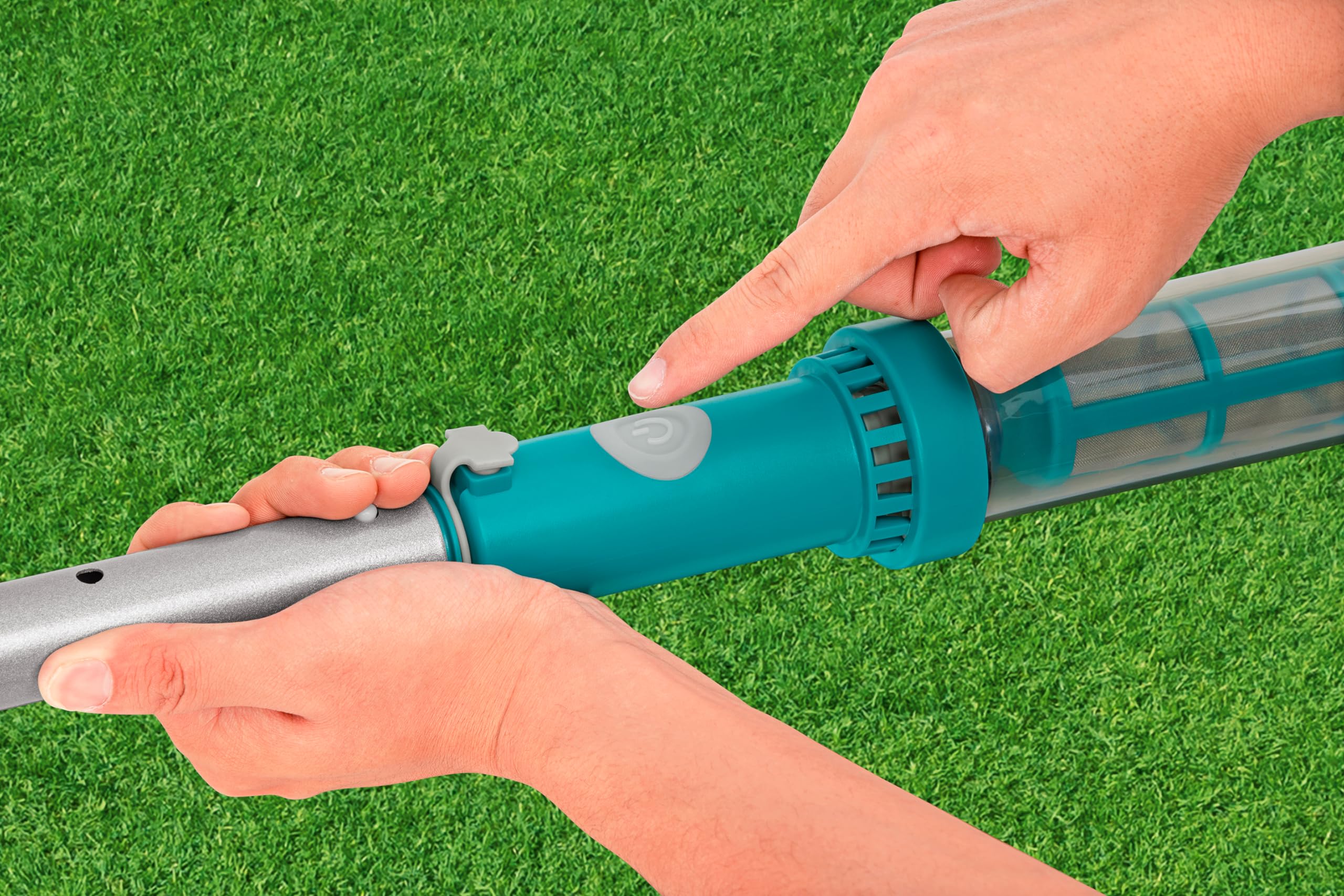 Aspirateur électrique Rechargeable Aquasurge™ 50 Minutes pour piscines jusqu'à 6,10m, 2 têtes interchangeables
