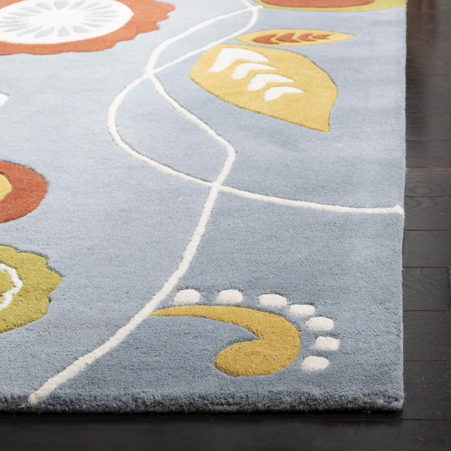 SAFAVIEH Soho Collection Runner Rug - 2'6" x 8', Light Blue & Multi, Handmade Wool & Viscose, Ideal for High Traffic Areas in Living Room, Bedroom (SOH772A)