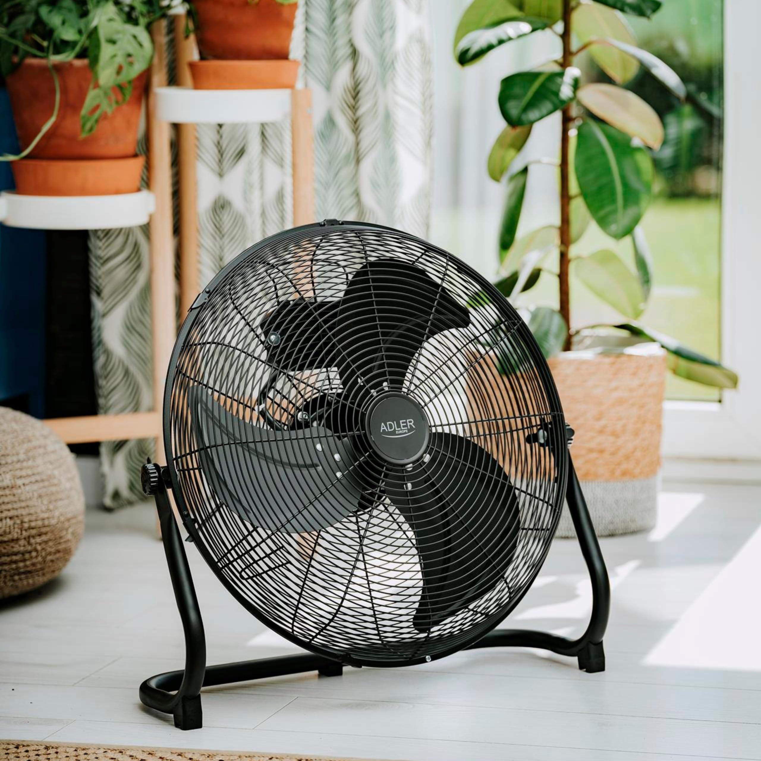 Adlereurope Bodenventilator 45 cm und 200W - Ventilator in Chrom 3 Geschwindigkeiten – windmaschine mit Aluminiumflügel - Leise und Stabil – Boden Ventilator Schwarz