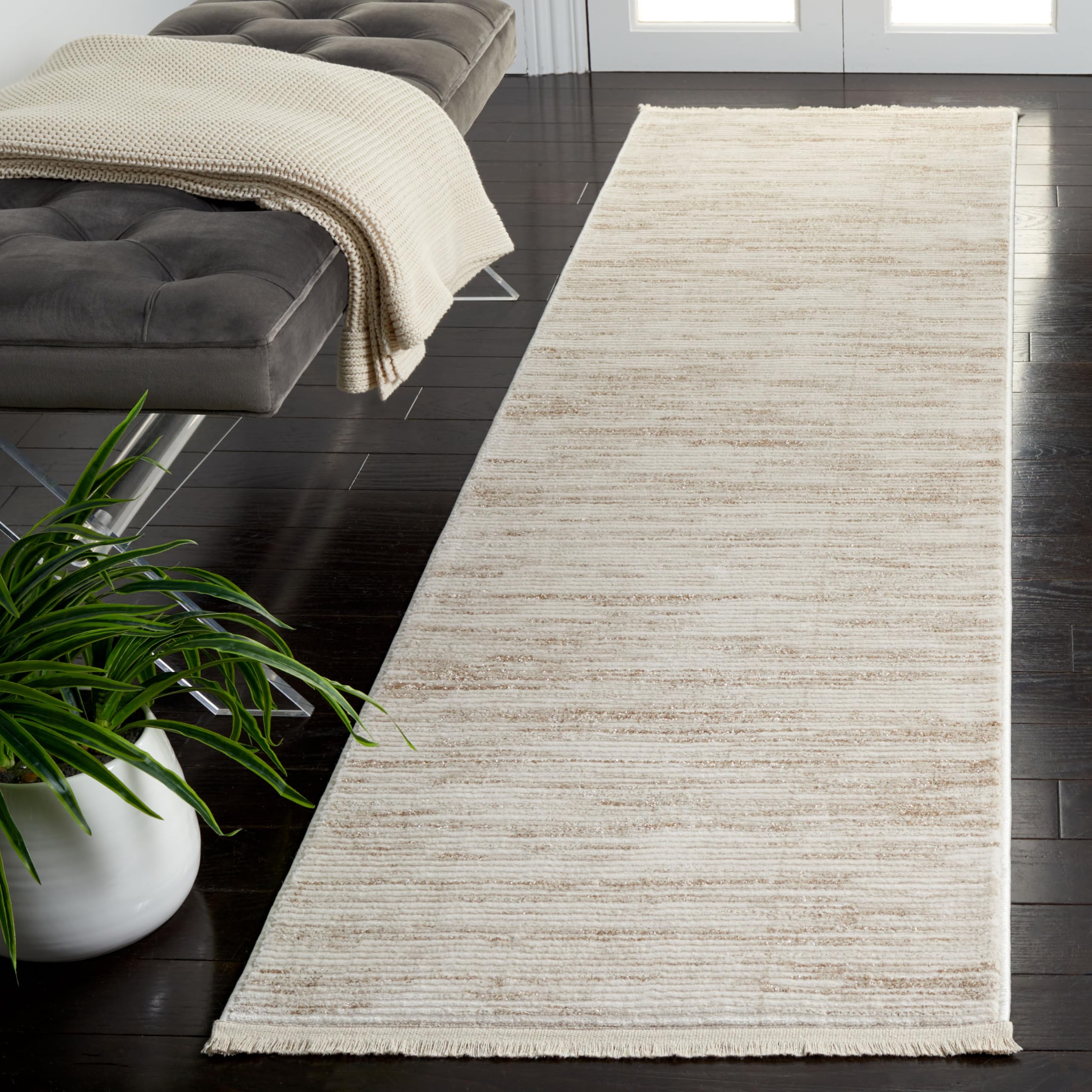 SAFAVIEH Geometric Rug for Living Room, Dining Room, Bedroom - Whisper Collection, Short Pile, in Ivory and beige, 66 X 183 cm