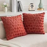 Ensemble de 2 Cœur Amour mignon beige Valentines décoratives jeter des housses d'oreiller 12x20, Couvertures d'oreiller en fausse fourrure en peluche douce pour canapé maison Saint Valentin