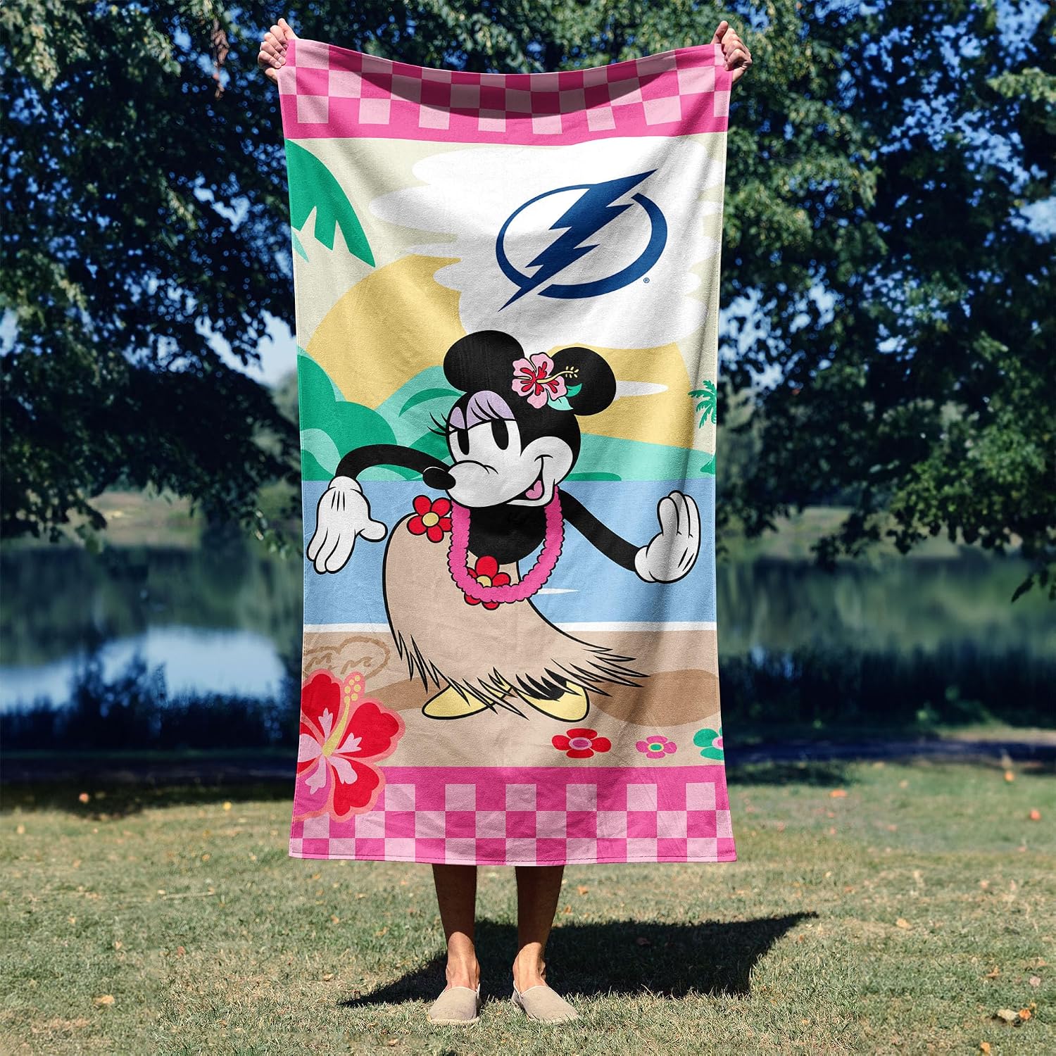 Northwest NHL Disney Microfiber Beach Towel, Lightweight Quick Dry Absorbent Bath Pool Swim Travel Gear, 30 x 60 Inches