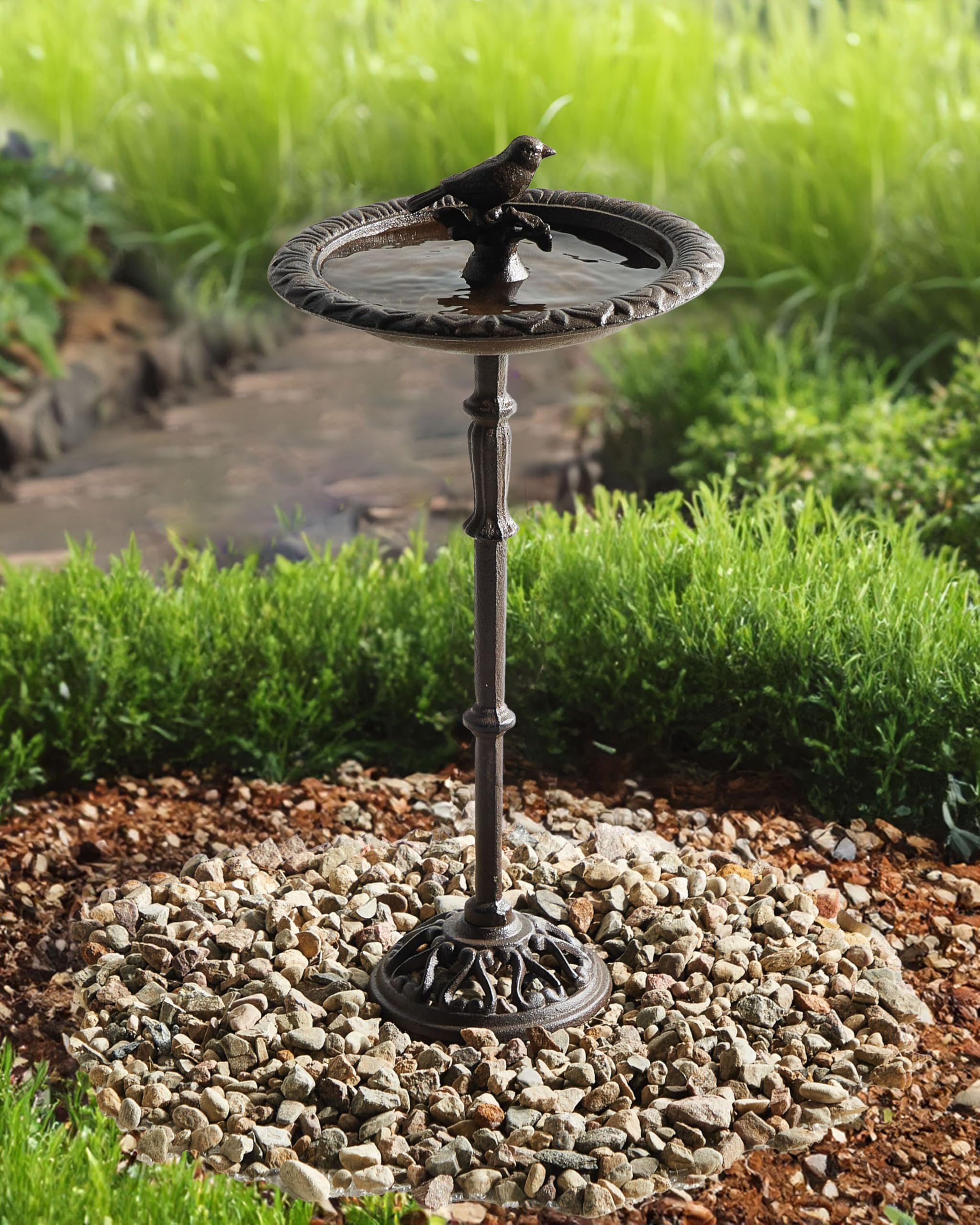 Stehende Garten Vogeltränke rund mit Standfuß Metall braun 50 cm modern Swallow