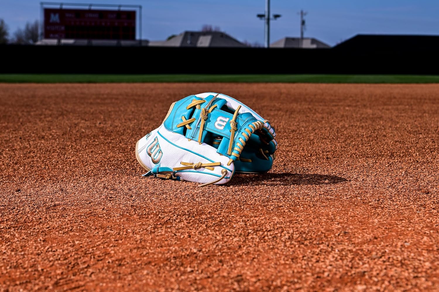 Wilson Summer 2025 A2000® Fastpitch Gloves