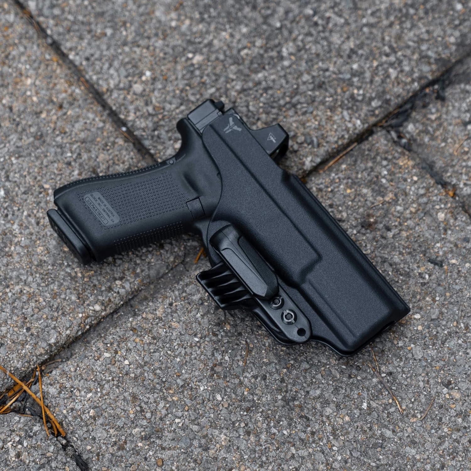 Ultimate Klipt IWB Holster by Blade-Tech Holsters, USA Made, Inside Waistband Concealed Carry (Ambidextrous)