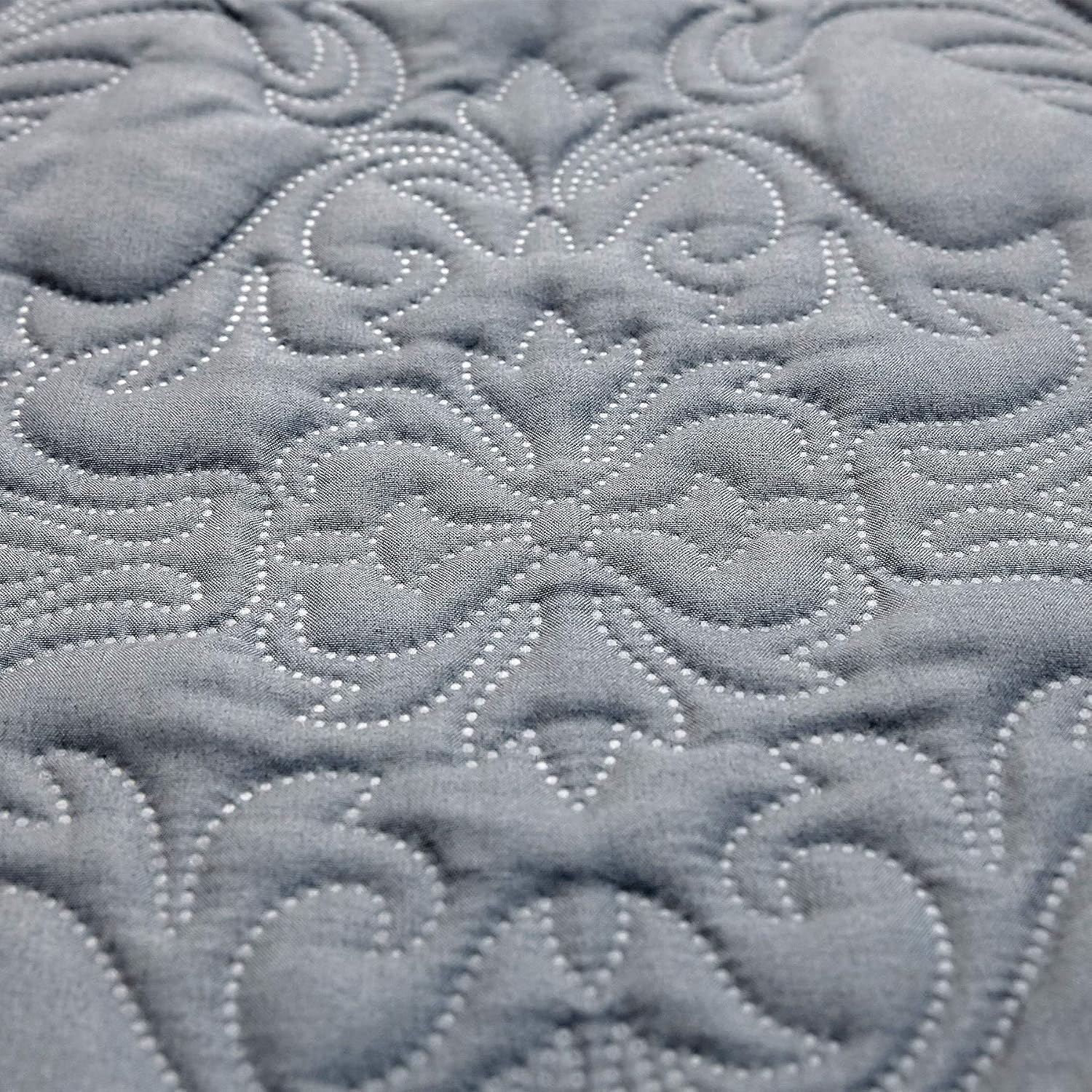 Sophia and William 2 Pieces Quilt Set Twin Size with 1 Quilt and 1 Pillow Sham, Reversible Microfiber Bedding Bedspread Coverlet Set, Cozy, Lightweight and Hypoallergenic, Grey