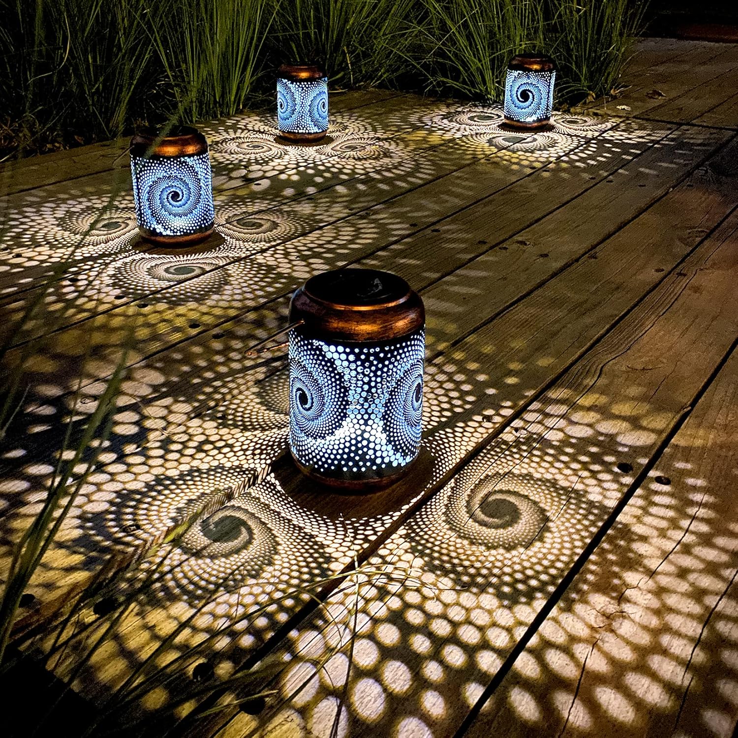 Solar Lanterns Outdoor Hanging Lantern Metal Waterproof LED Lantern with Solar Powered Garden Patio Decorations Decor with Handle Christmas Gift Idea - Image 8