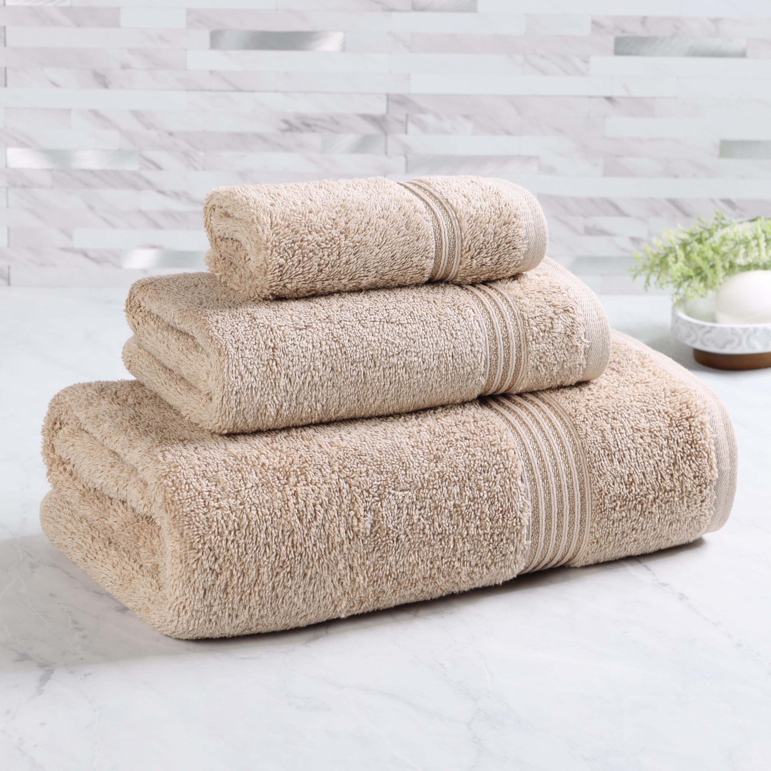 Toallas de baño de algodón egipcio absorbentes para renovar la decoración de tus invitados