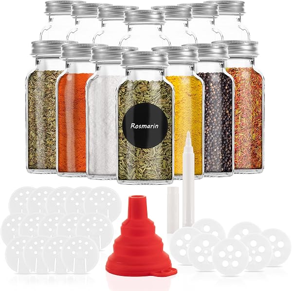 Kamoro HOME & KITCHEN 4 spice jars for easy storage of spices - Extra large capacity of 170ml - 8 shakers of 2 shapes for easy dosing - 5