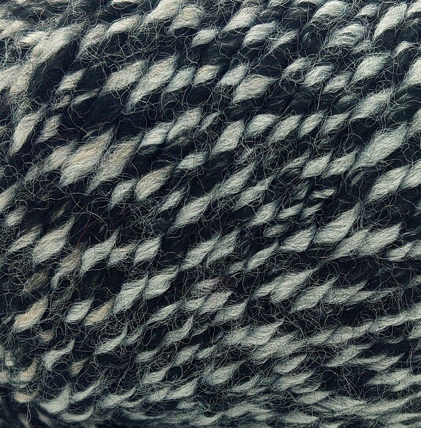 King Cole 2125257 Autumn Chunky Magpie Yarn - 140M, 100g