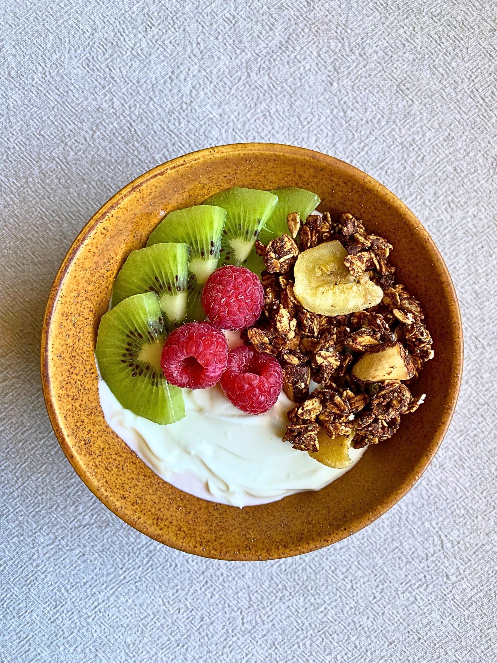 Granola Ecológica y Artesana con Maca, Cacao, Plátano, Nueces de Brasil, Pasta de Dátiles, Aceite de Oliva, Nibs de Cacao, Semillas y Avena Integral, 0% Azúcares Añadidos (Pack: 6 bolsas de 300g)