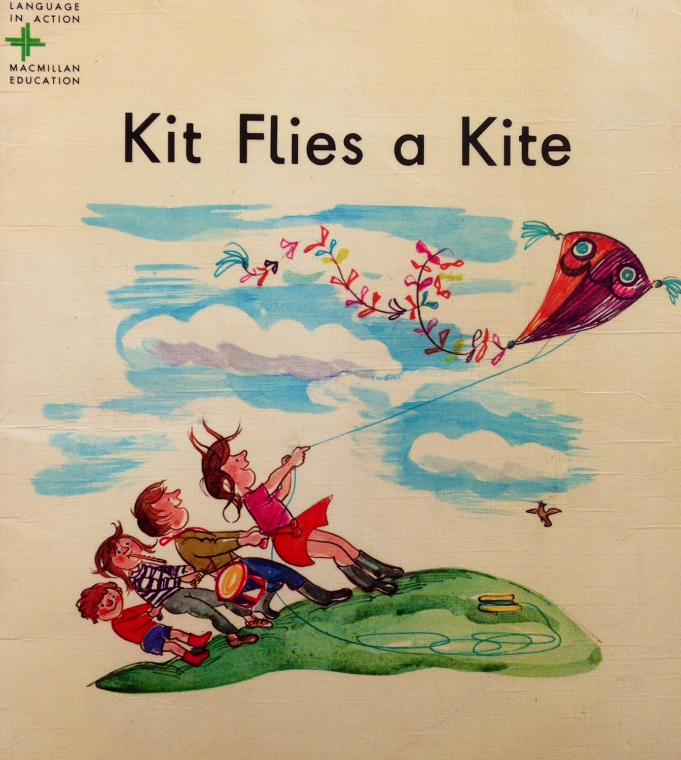 Kit Flies a Kite (Language in Action): E.T. Reid: 9780333165935: Amazon ...