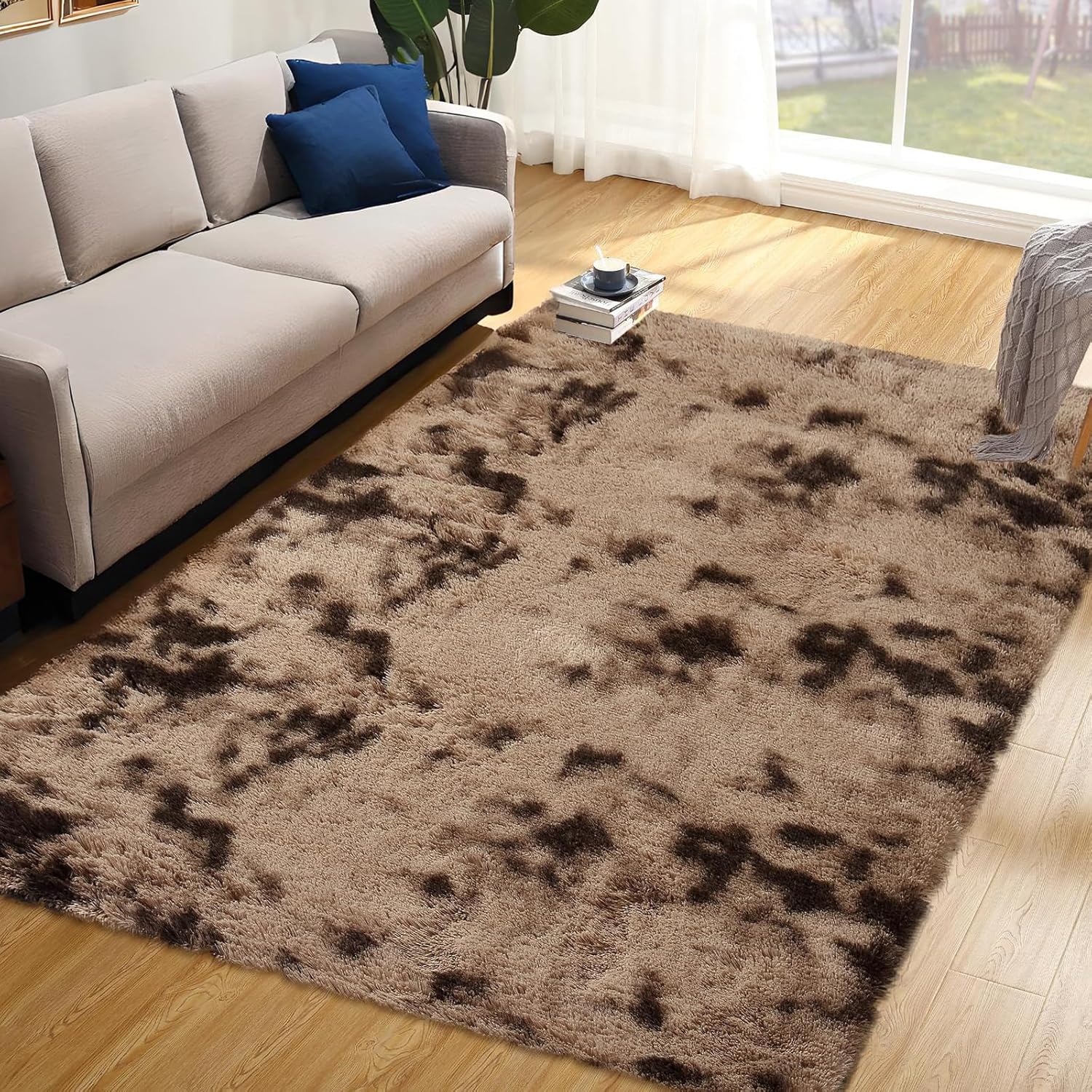 Zacoo Fluffy Rug for Bedroom