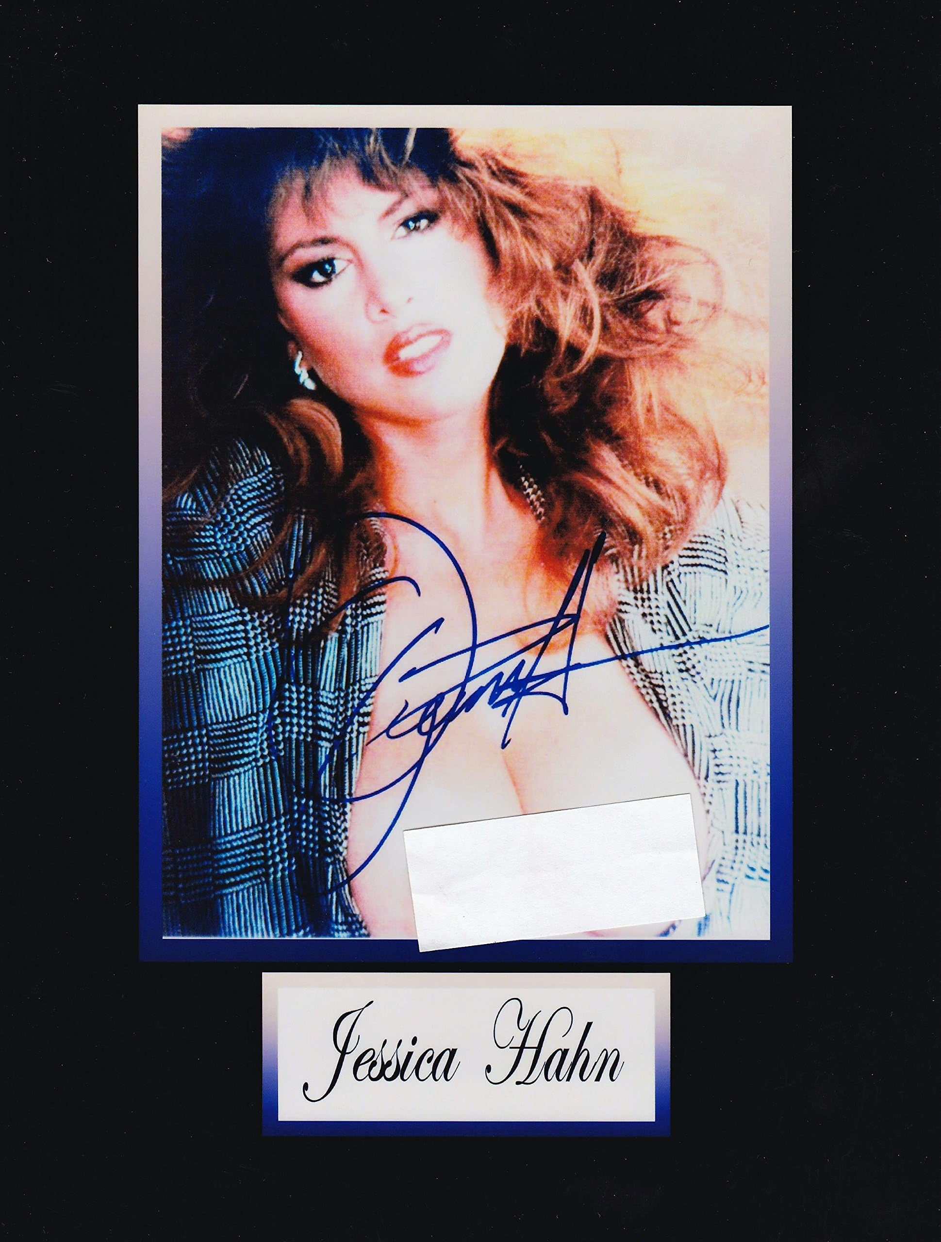 Big Action JESSICA HAHN, TOPLESS (JIM BAKKER MISTRESS) 8 X 10 AUTOGRAPH ON GLOSSY PHOTO PAPER