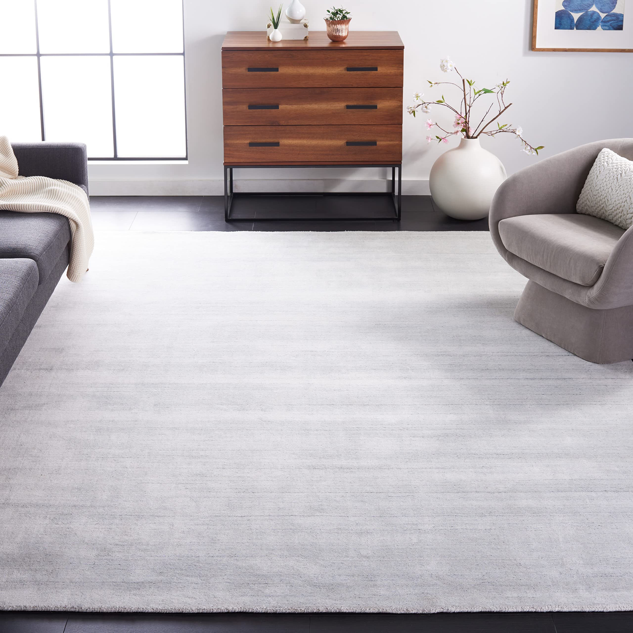SAFAVIEH Mirage Collection Area Rug - 9' x 12', Silver, Handmade Modern Wool & Viscose, Ideal for High Traffic Areas in Living Room, Bedroom (MIR550E)