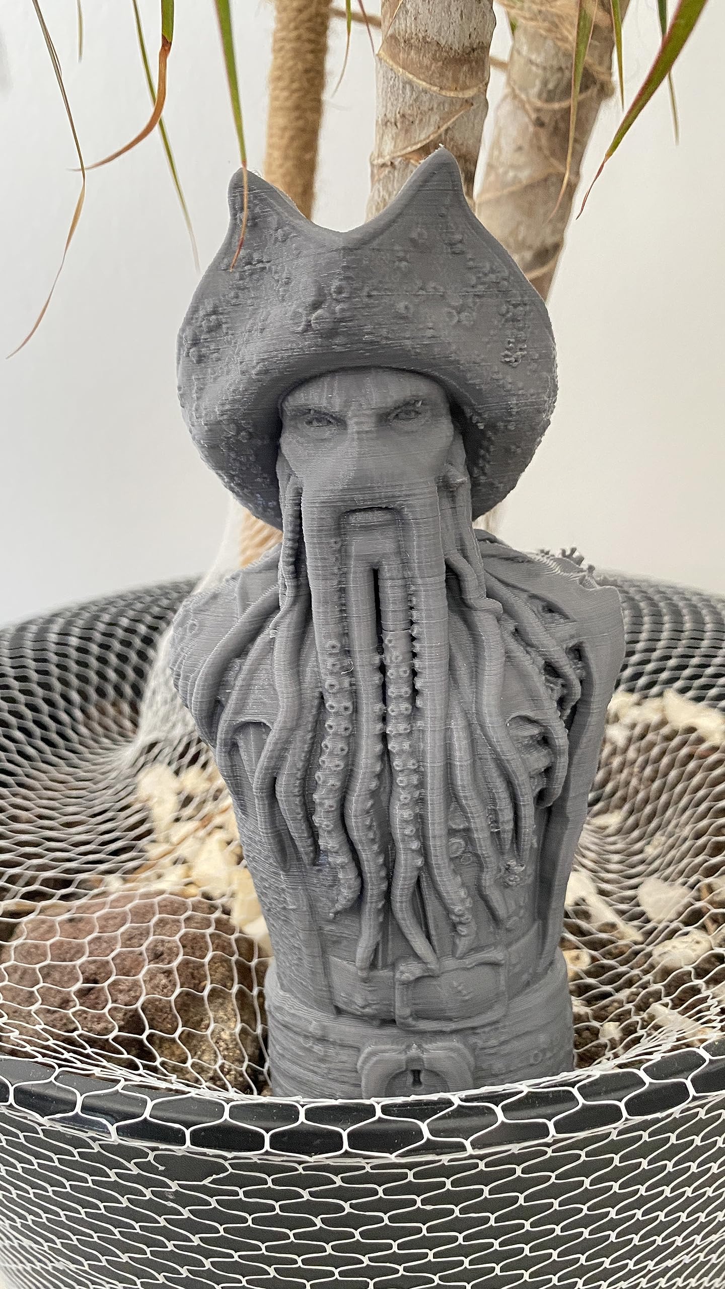 Davy Jones Figure Pirates of the Caribbean Bust Flying Dutchman Captain Davy Jones Figure 15cm