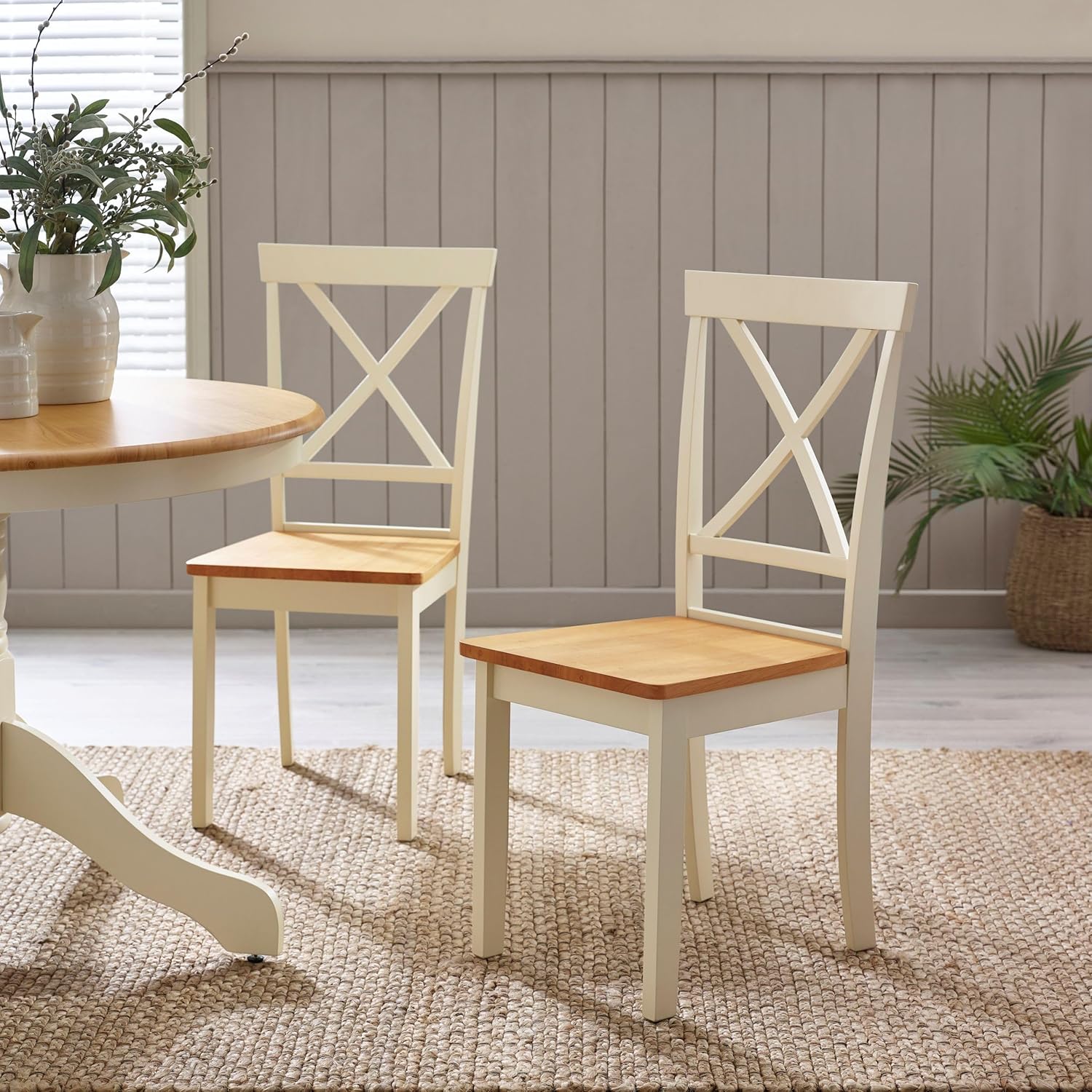 Furniturebox Padstow Cream Round Extendable Dining Table with 4 Millford Cross Back Chairs – Farmhouse Solid Wood Dining Set – Oak-Effect Top – Seats 4–6