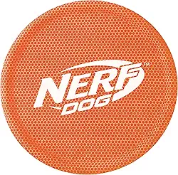Nerf Dog Brinquedo de nylon para cachorro Frisbee, leve, durável e resistente à água, ótimo para praia e piscina, 23 cm de diâmetro, para raças médias/grandes, unidade única, laranja