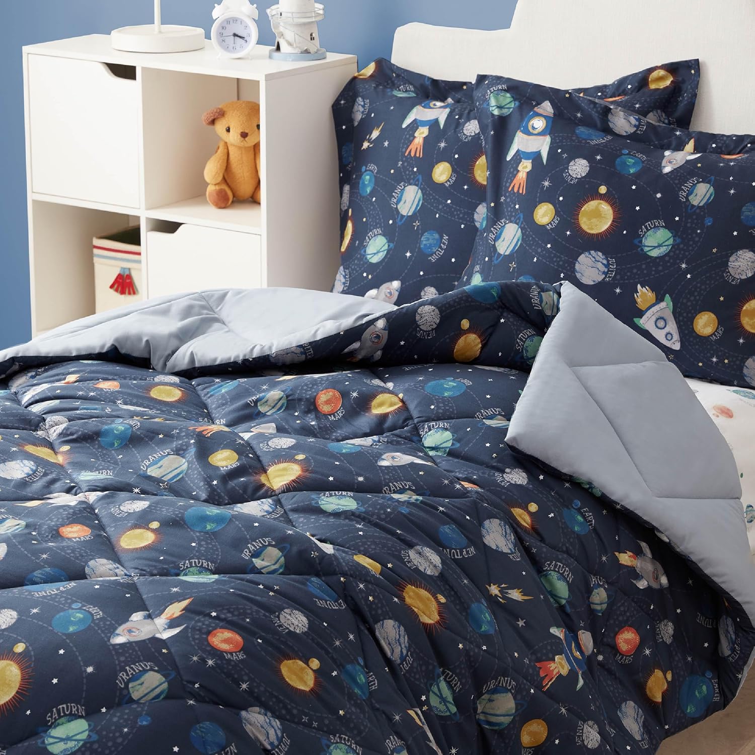 Twin Space Bedding Sets for Boys, 2 Pieces Kids Twin Comforter Sets, Super Soft Lightweight for All Seasons, Includes 1 Comforter (66"x86") and 1 Pillowcase (20"x26"+2") - Image 5