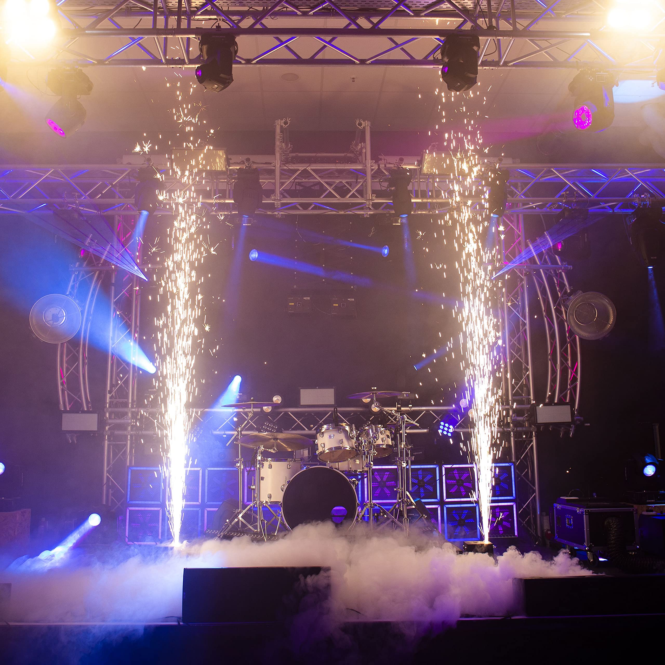 VECTOR Spark UP! Funkeneffektmaschine, Indoor Spark Effect, Effektmaschine, DMX- und Fernsteuerung, 650W, selbstreinigend, Aluminiumgehäuse