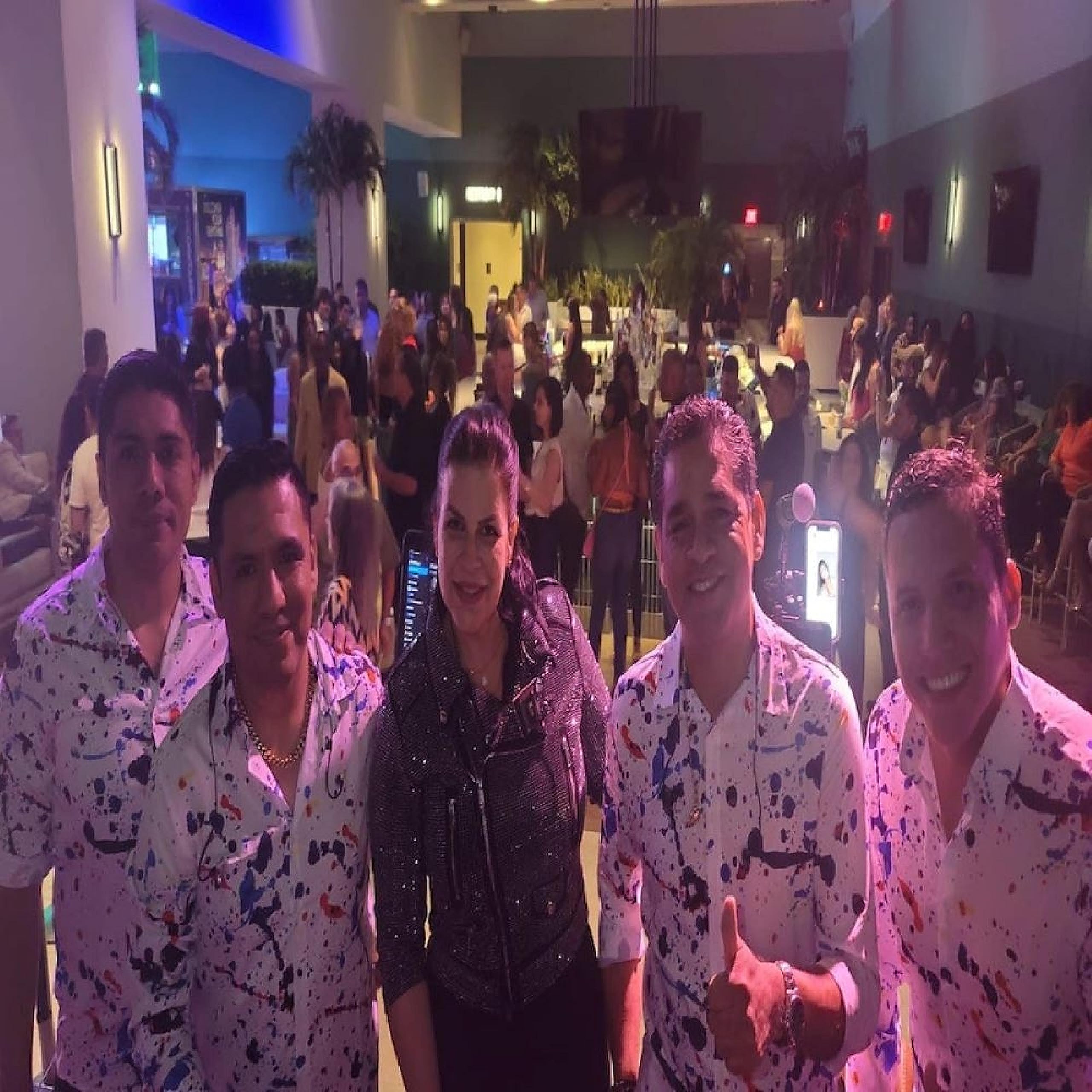 GRUPO MIAMI MUSIC