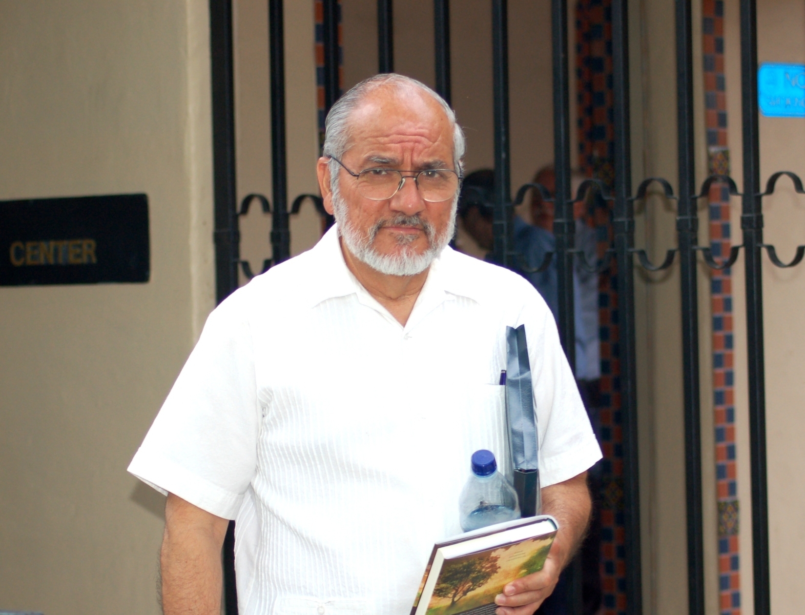 Amazon.com: Manuel H. Peña: books, biography, latest update