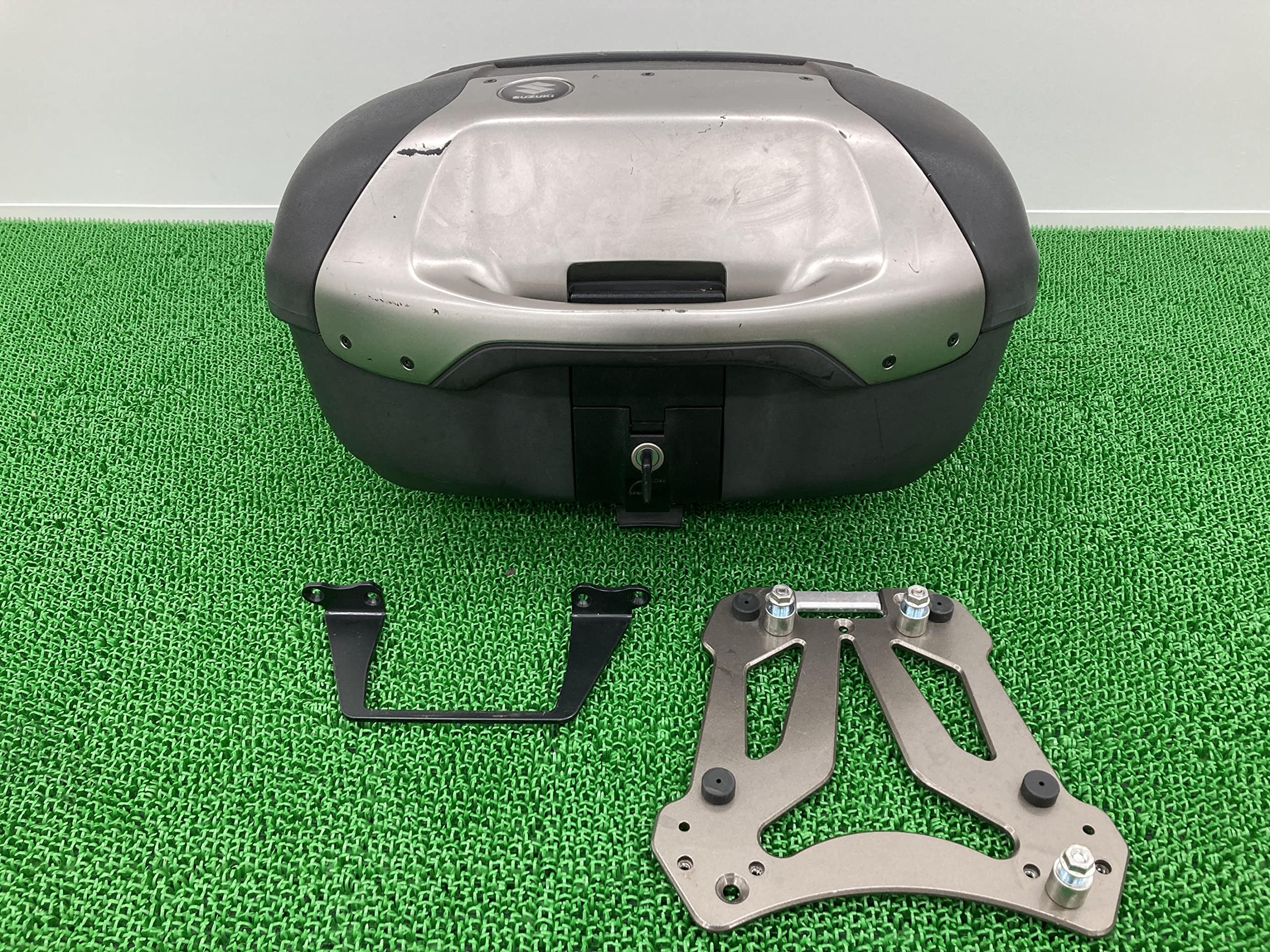 Amazon | Vストローム650 トップケース スズキ 純正 中古 バイク 部品 
