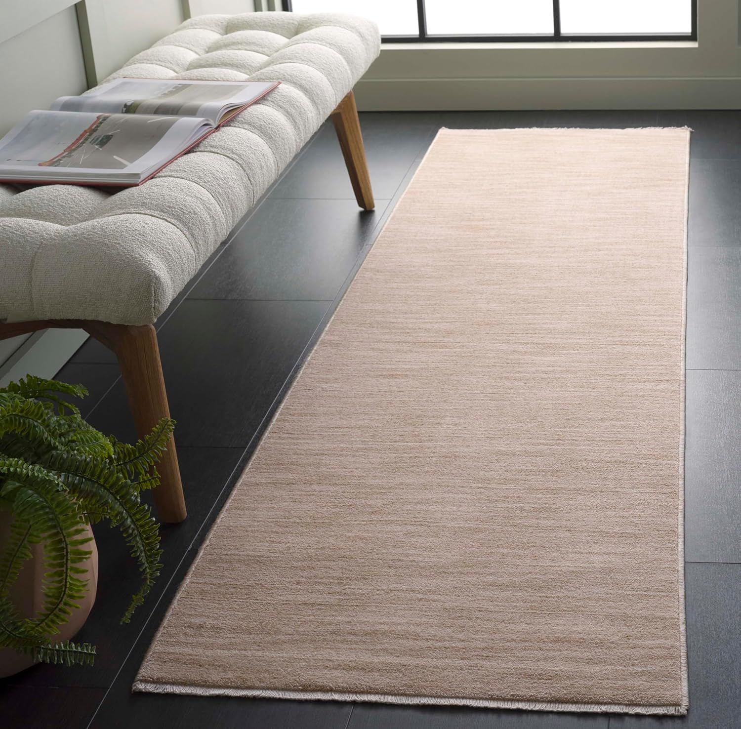 SAFAVIEH Haven Collection Runner Rug - 2'3" x 8', Beige, Non-Shedding & Easy Care, Ideal for The Entryway, Living Room, Foyer, Bedroom (HVN200B)