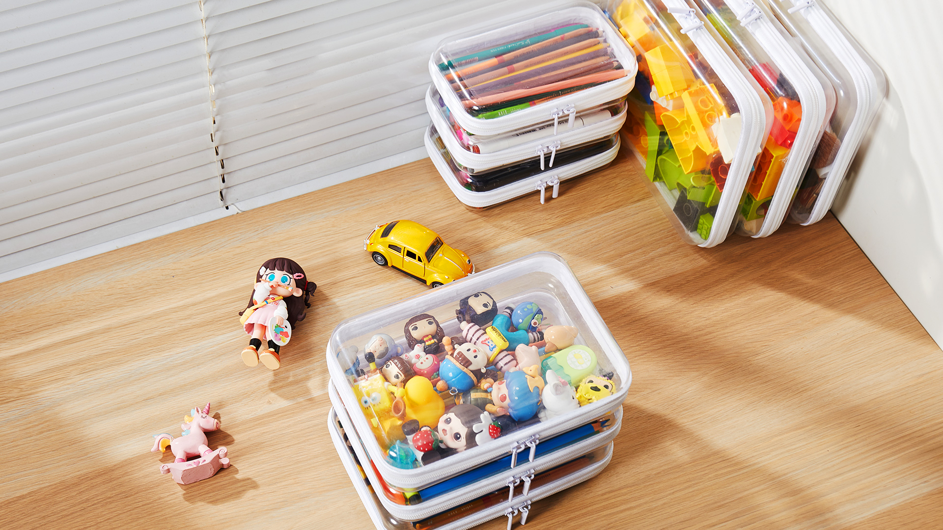 Amazon.com: 4PCS Large Clear Hard Shell Zipper Case, Makeup