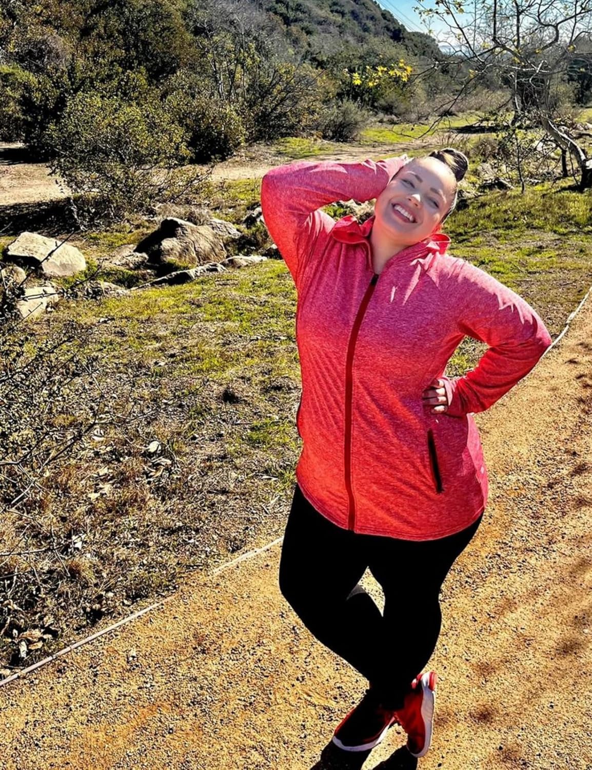 FOREYOND Plus Size Fleece Jackets for Women Thermal Zip Up Hoodies Running Athletic Winter Coats with Thumble Holes - Image 2