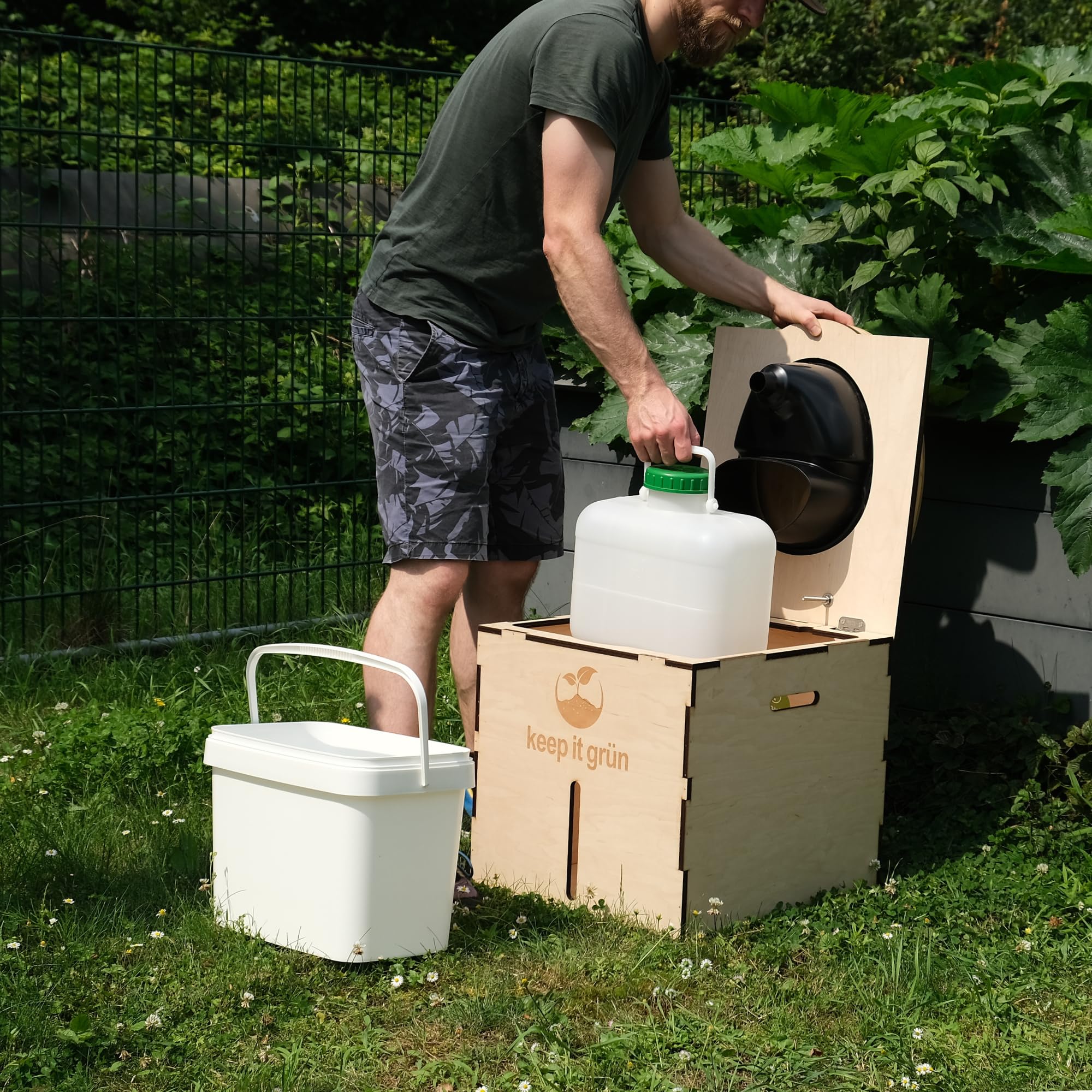 Trockentrenntoilette für Drinnen & Draußen (Bausatz) +500g PK | Komfort Komposttoilette mit 45cm Sitzhöhe | Fest- und Flüssigtrennung | ohne Wasseranschluss | gratis Pflanzenkohle-Einstreu