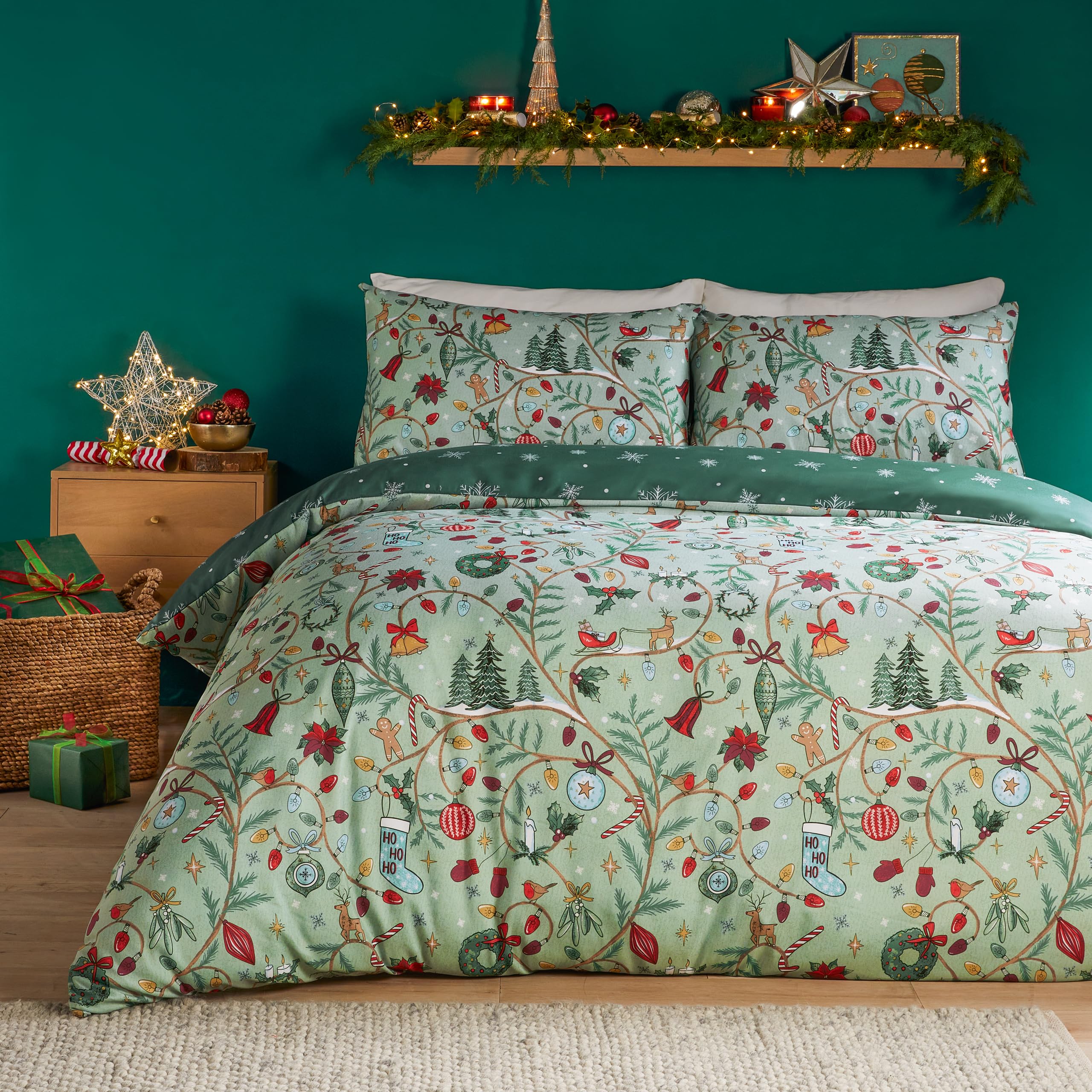 furn. Duvet Day Noelle Duvet Cover Set – Ultra Soft Touch Festive Reversible Christmas B...